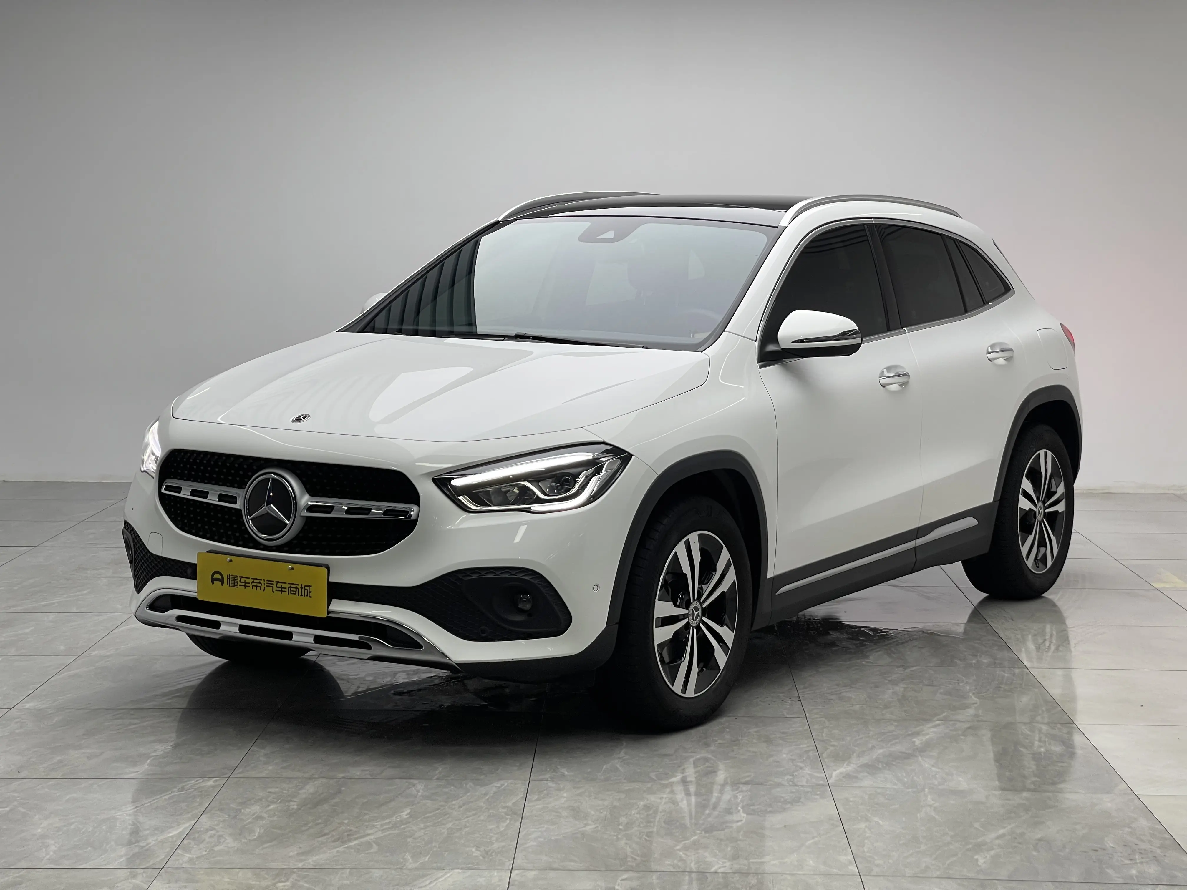 Mercedes-Benz GLA