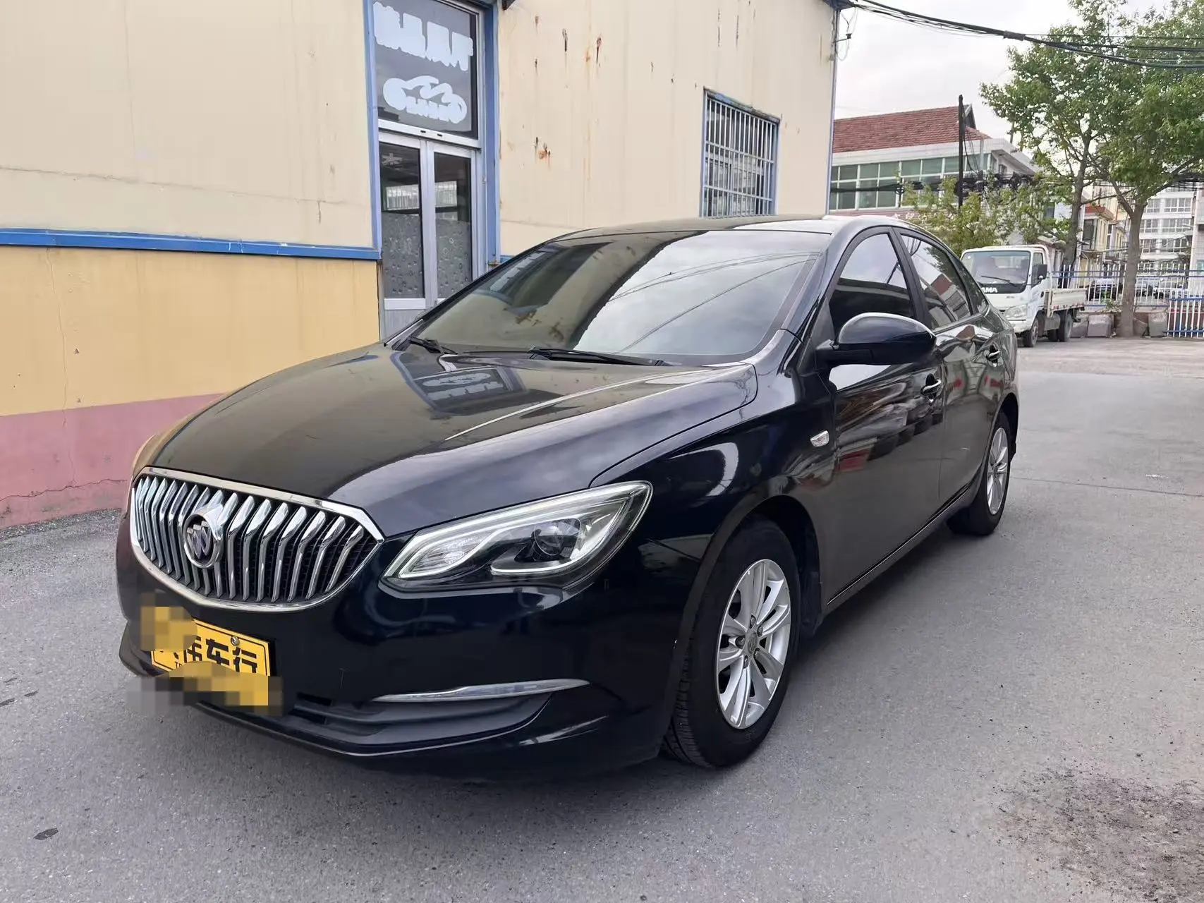 Buick Yinglang