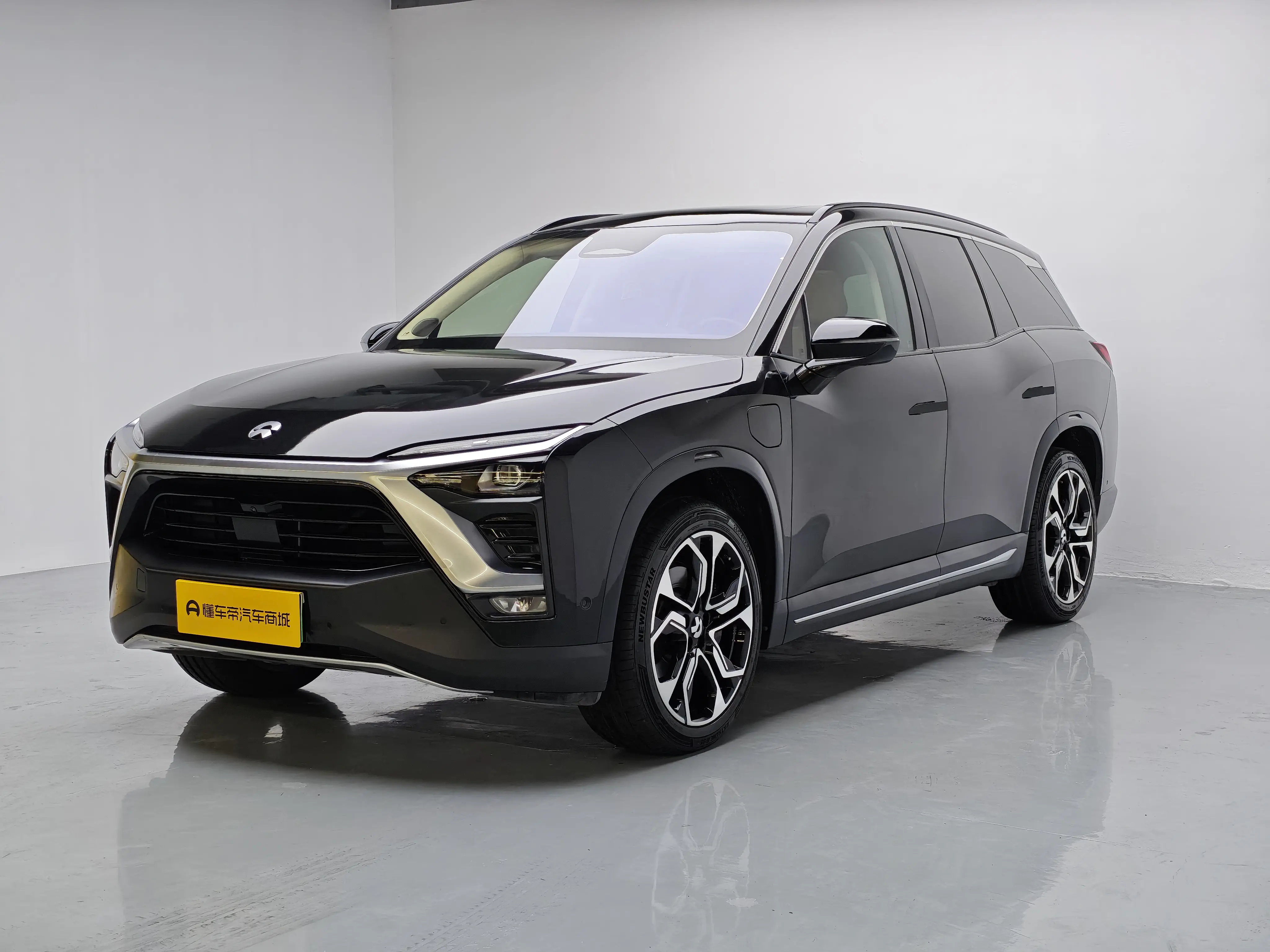 NIO ES8