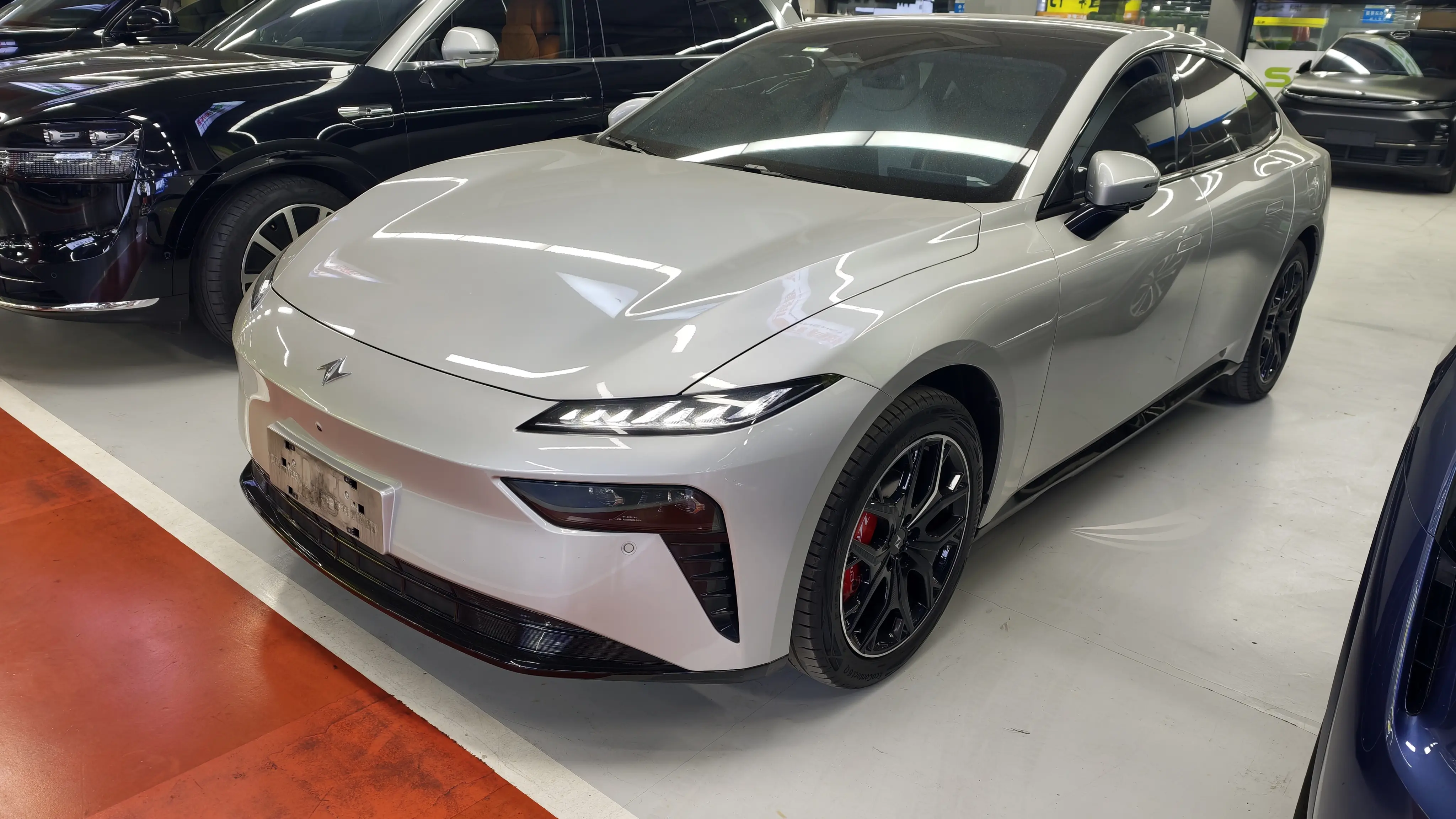 Dongfeng Eπ007