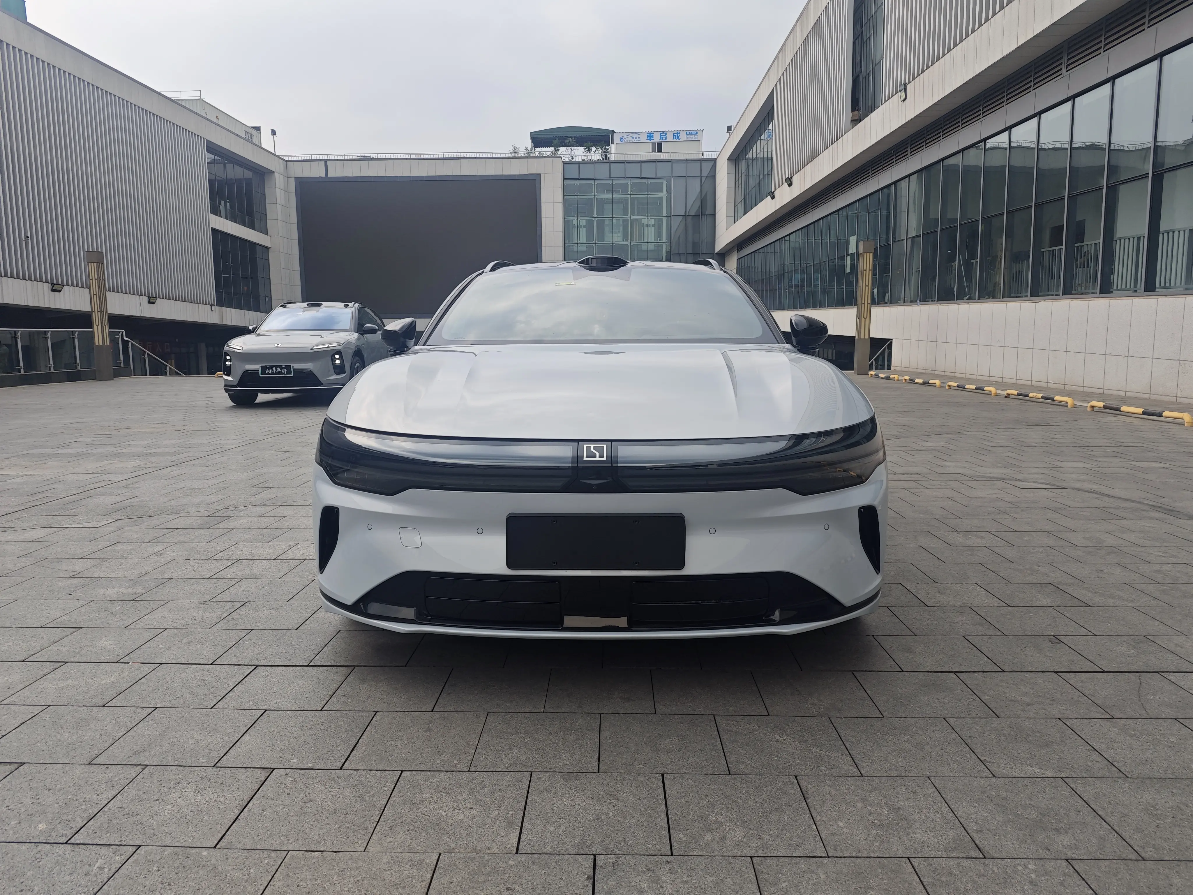 ZEEKR 007GT