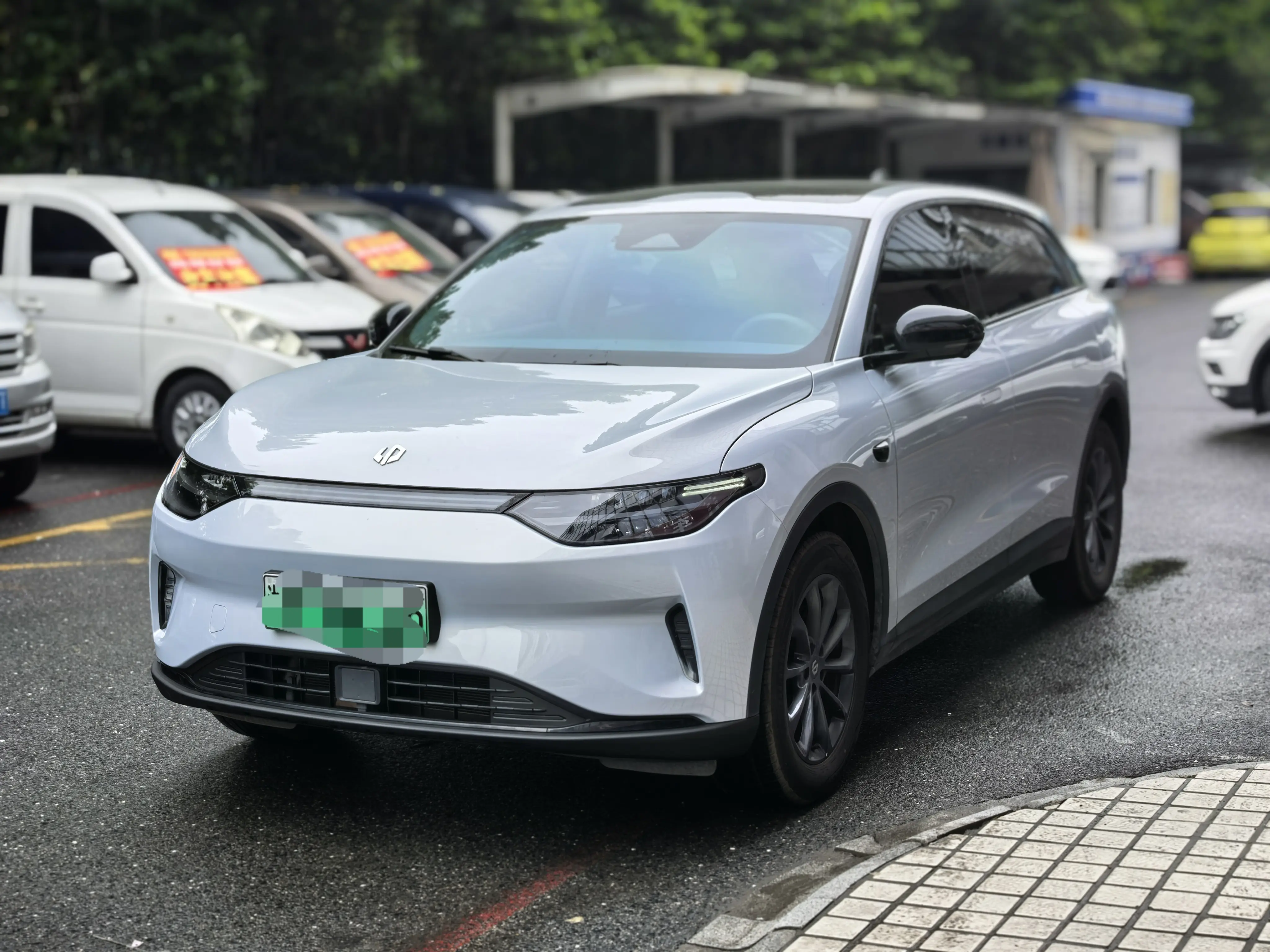 Leapmotor Zero running C11