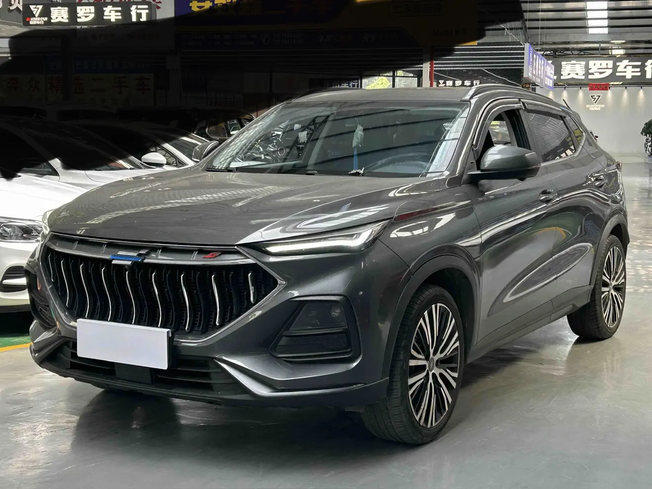 Oshan Changan Auchan X5