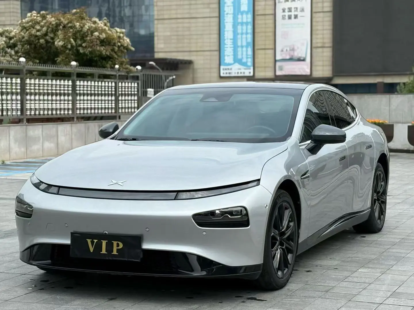 Xpeng P7