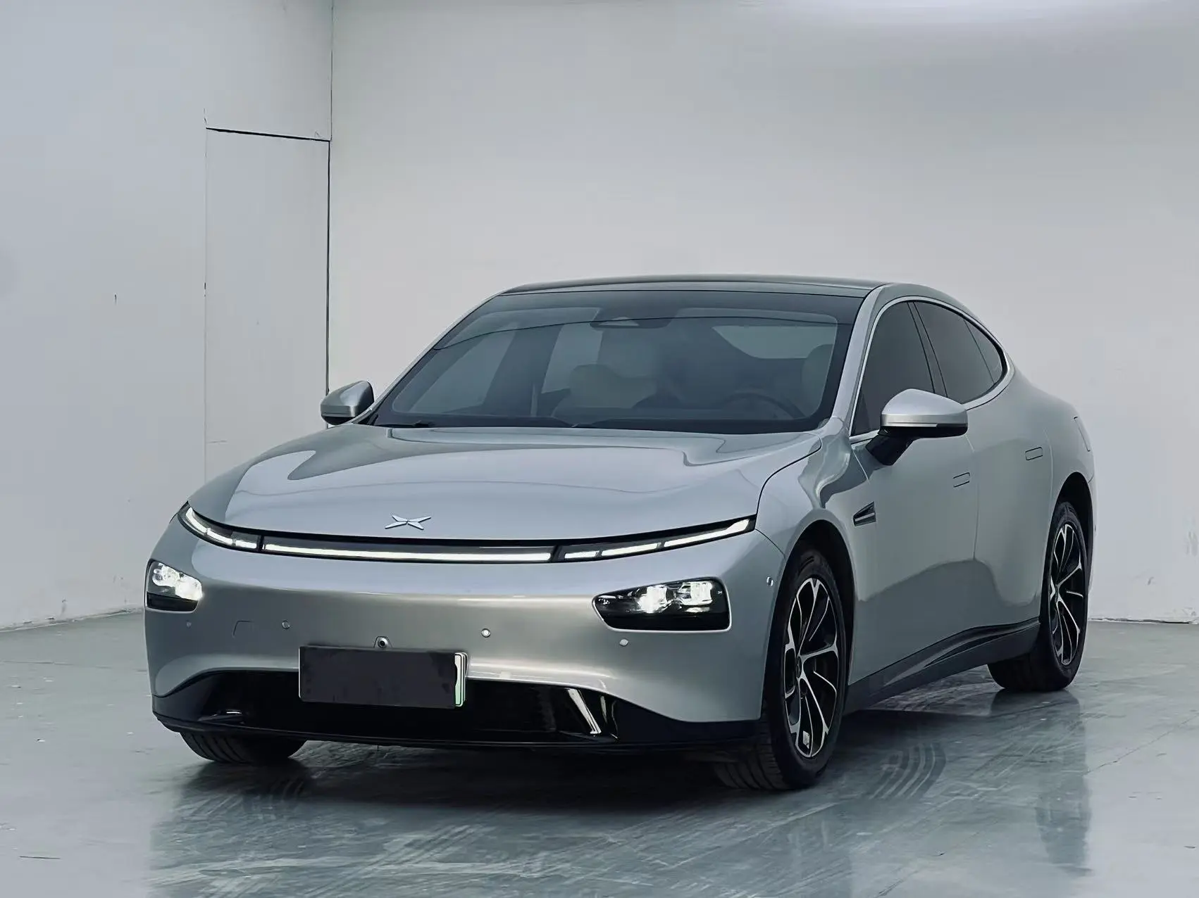 Xpeng P7