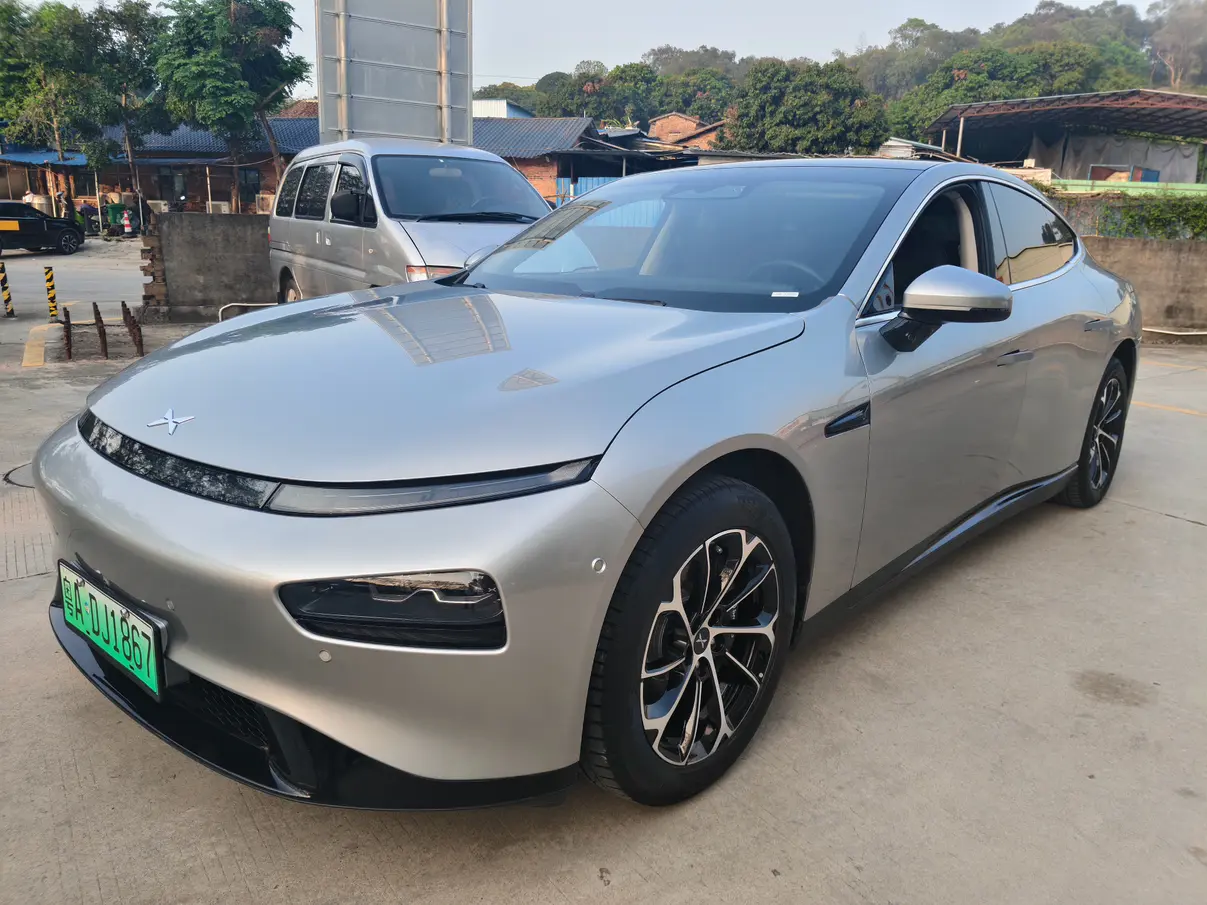 Xpeng P7