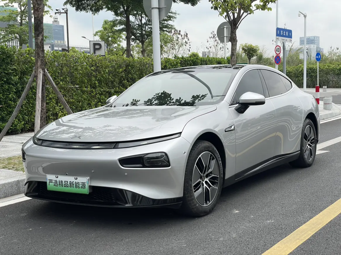 Xpeng P7