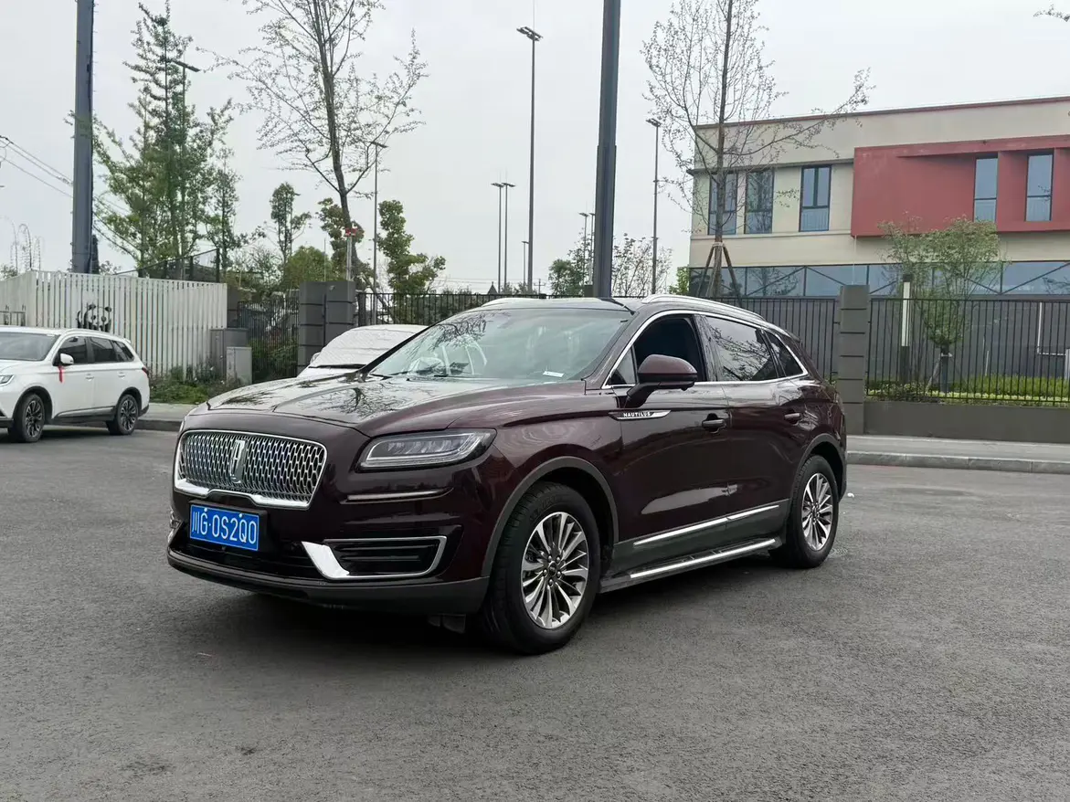 Lincoln Voyager