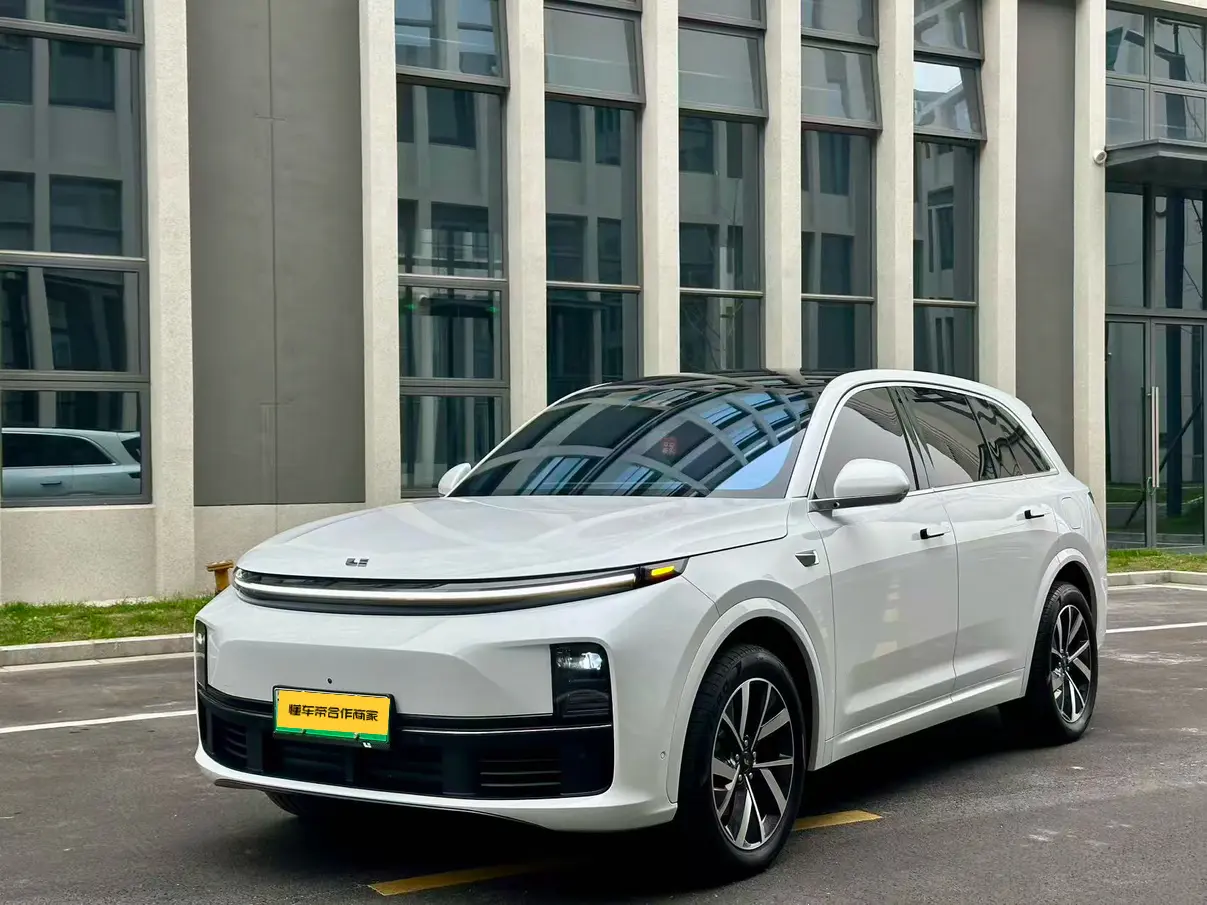 Lixiang L7