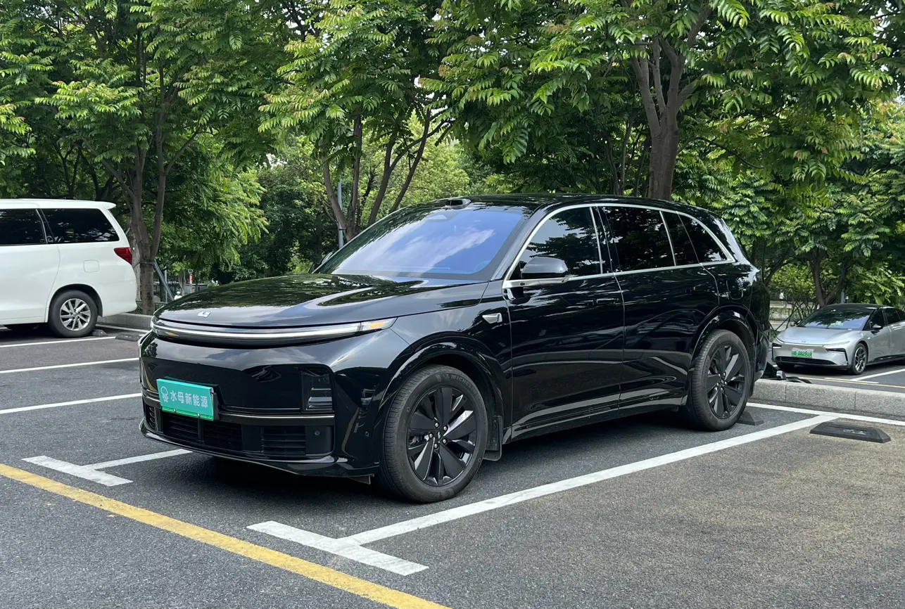 Lixiang L7