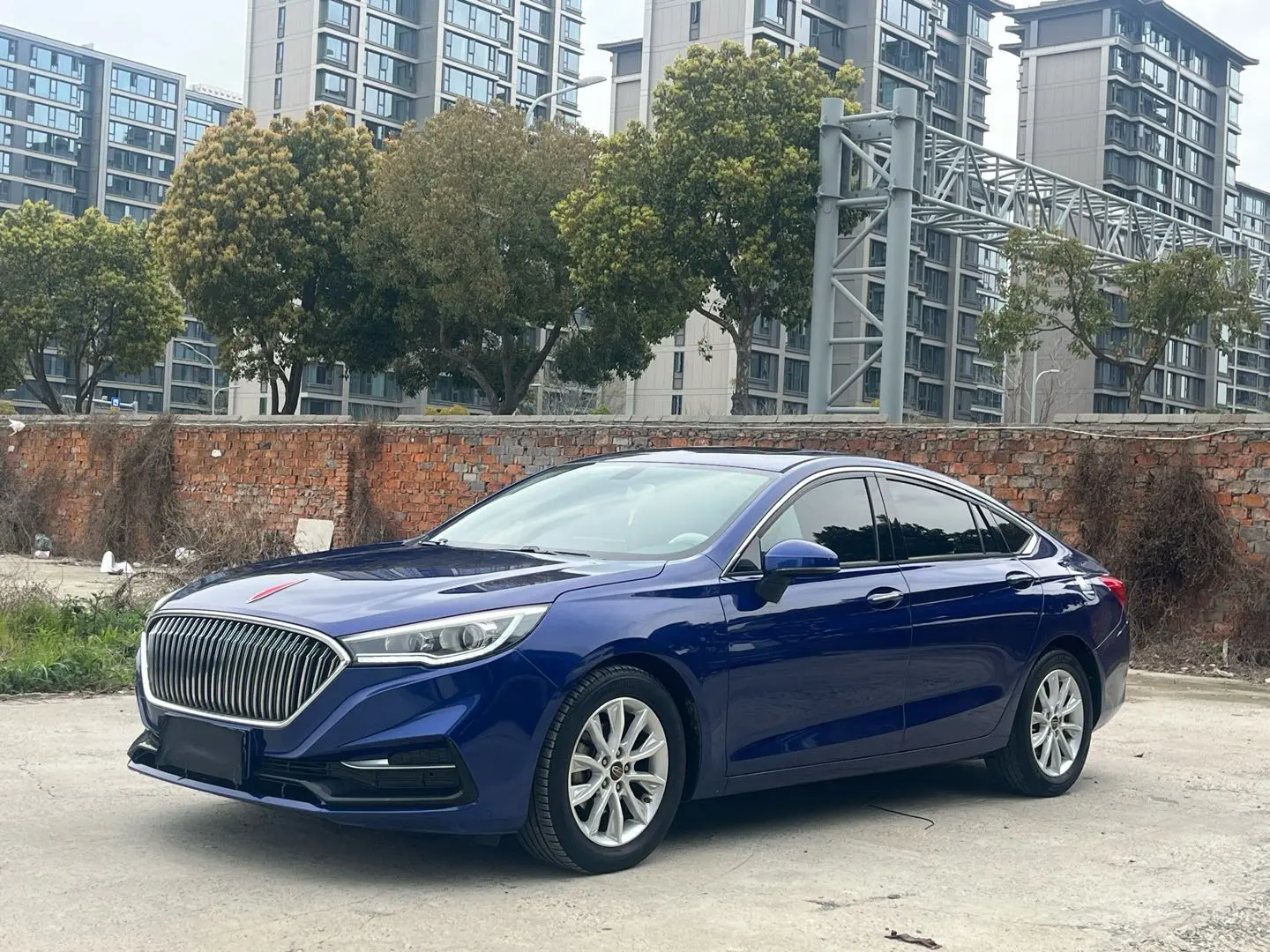 Hongqi H5 classic