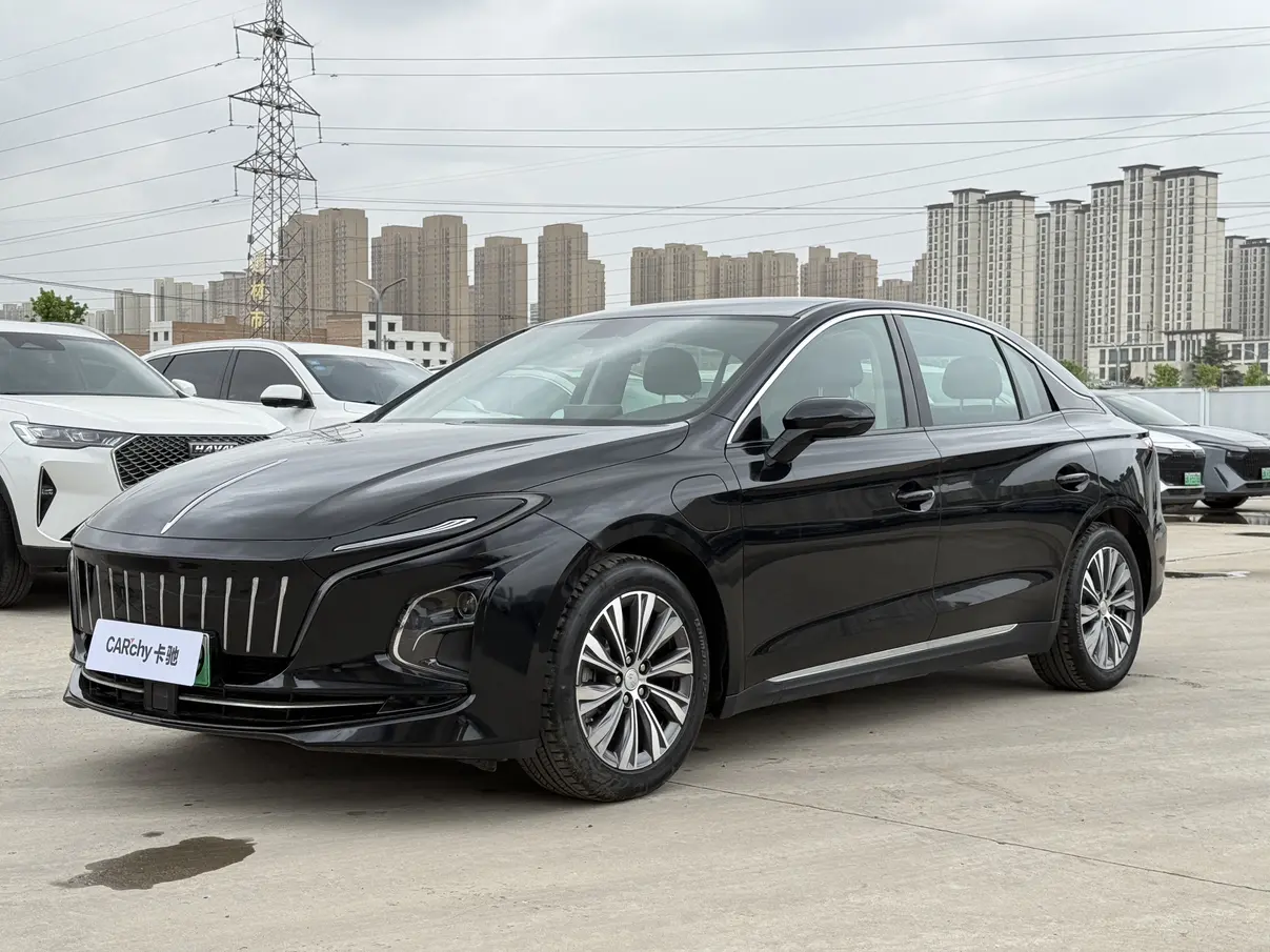 Hongqi E-QM5