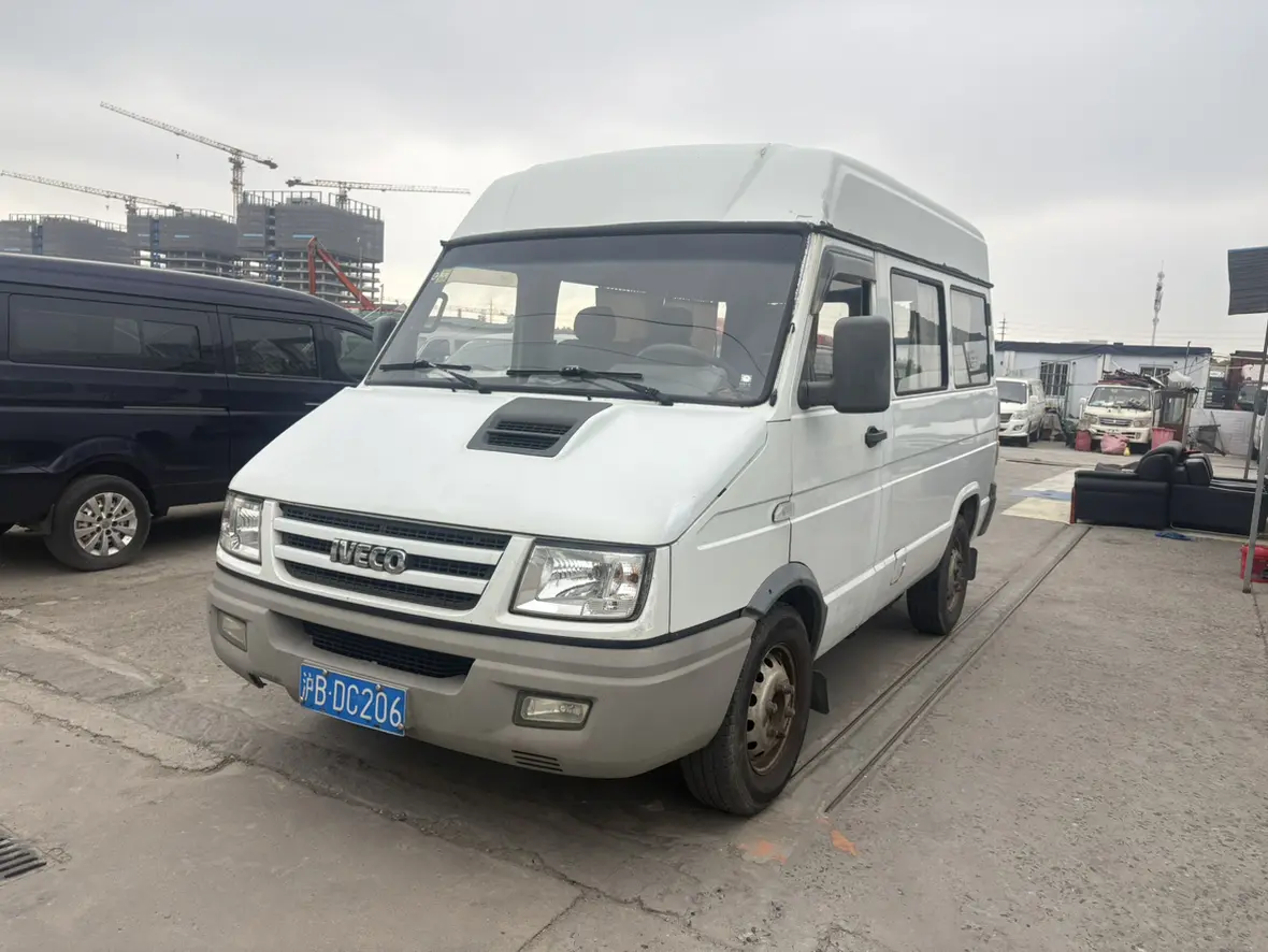 Iveco proud