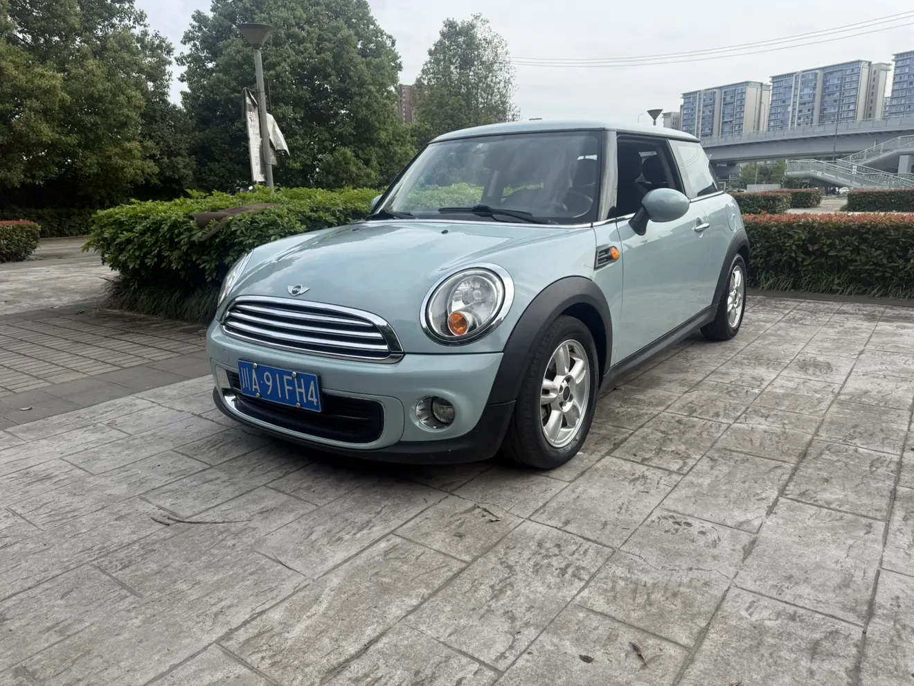 MINI MINI