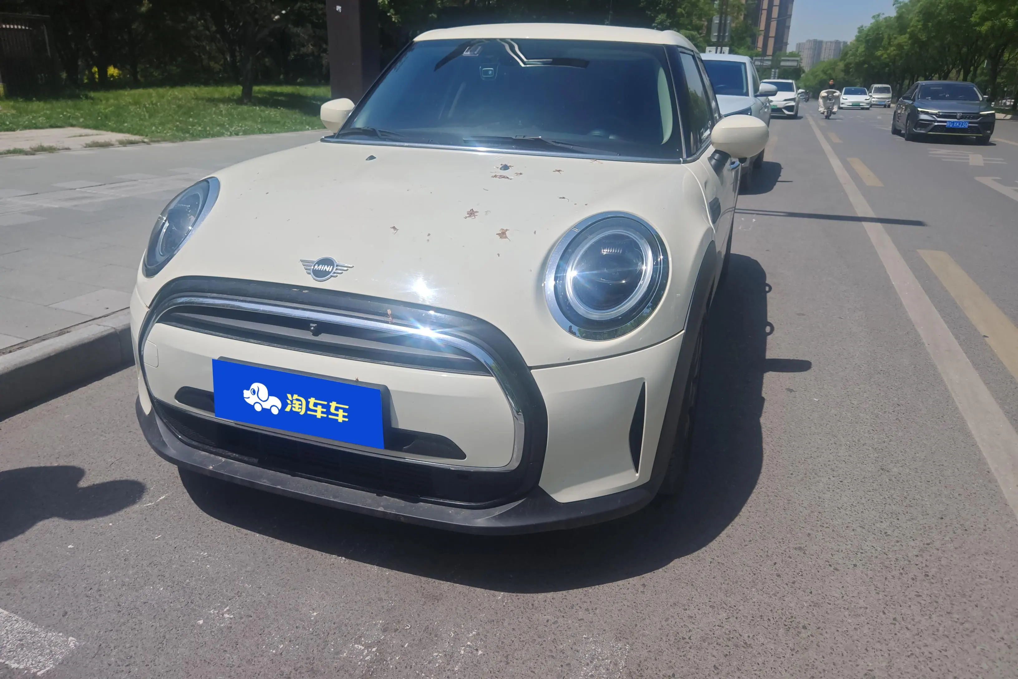 MINI MINI