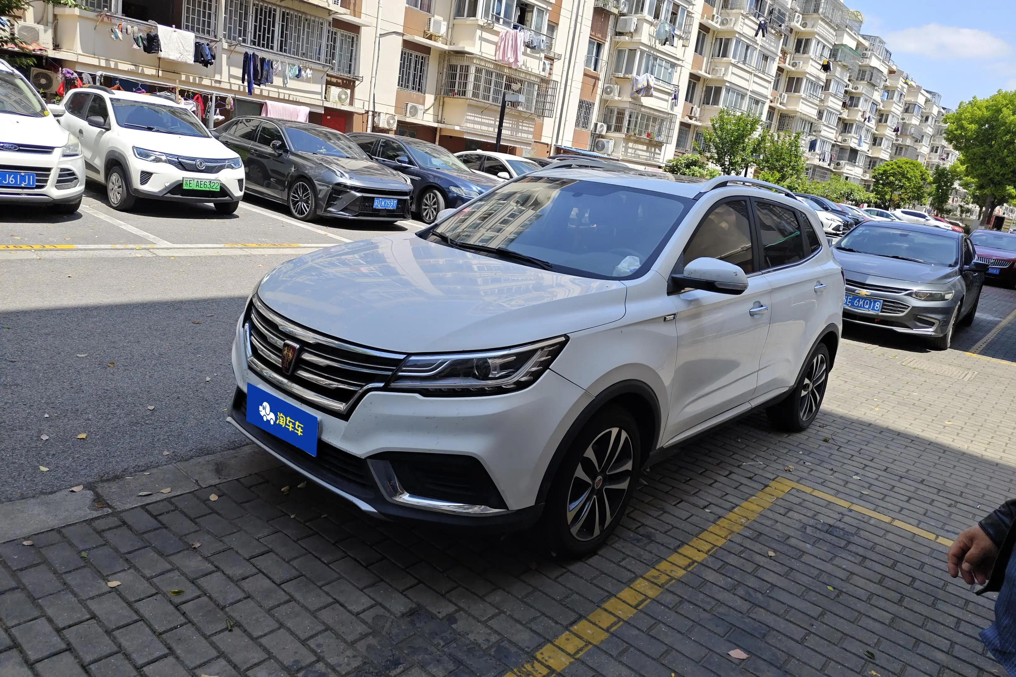 Roewe RX3