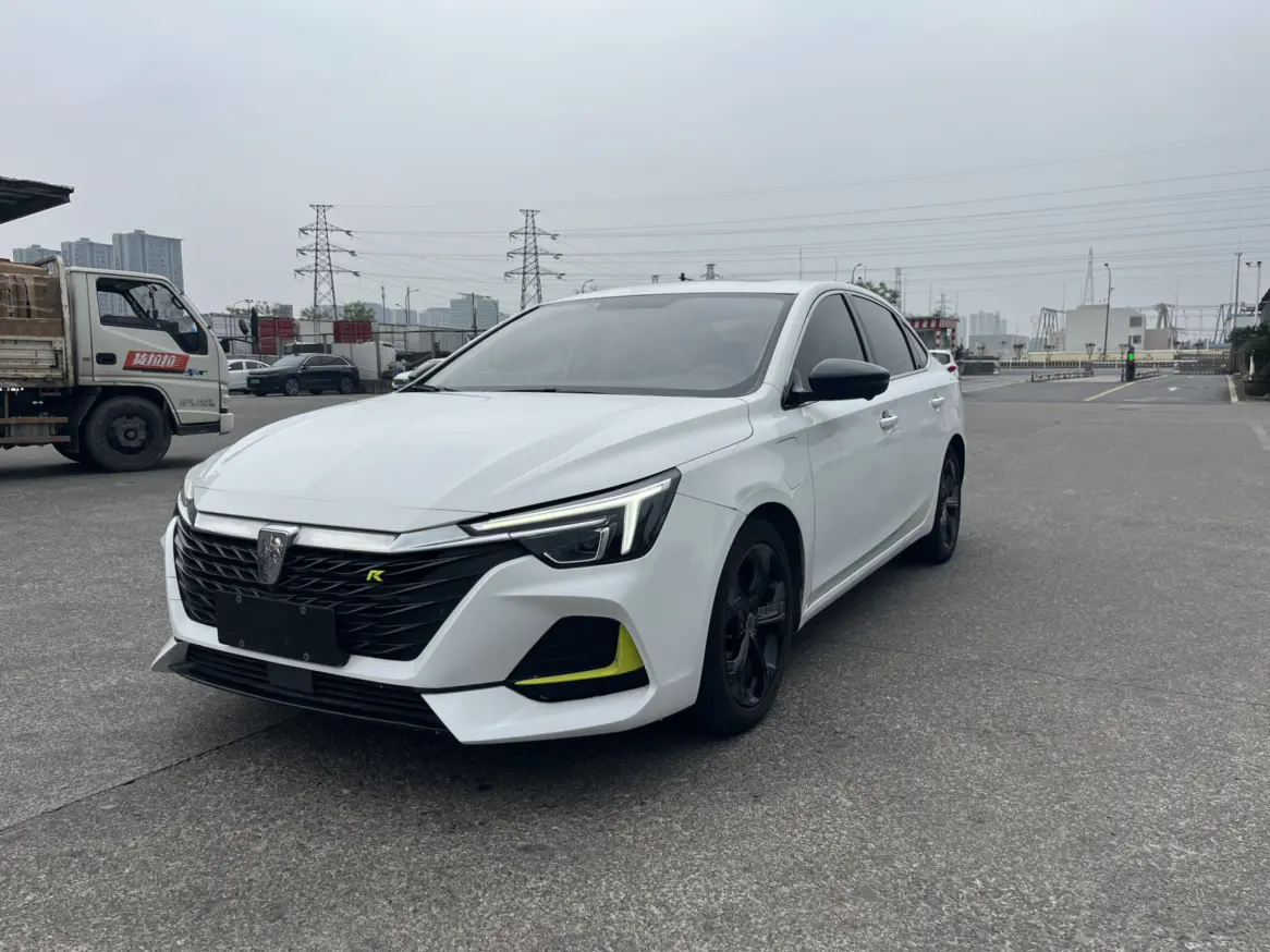Roewe ei6 MAX