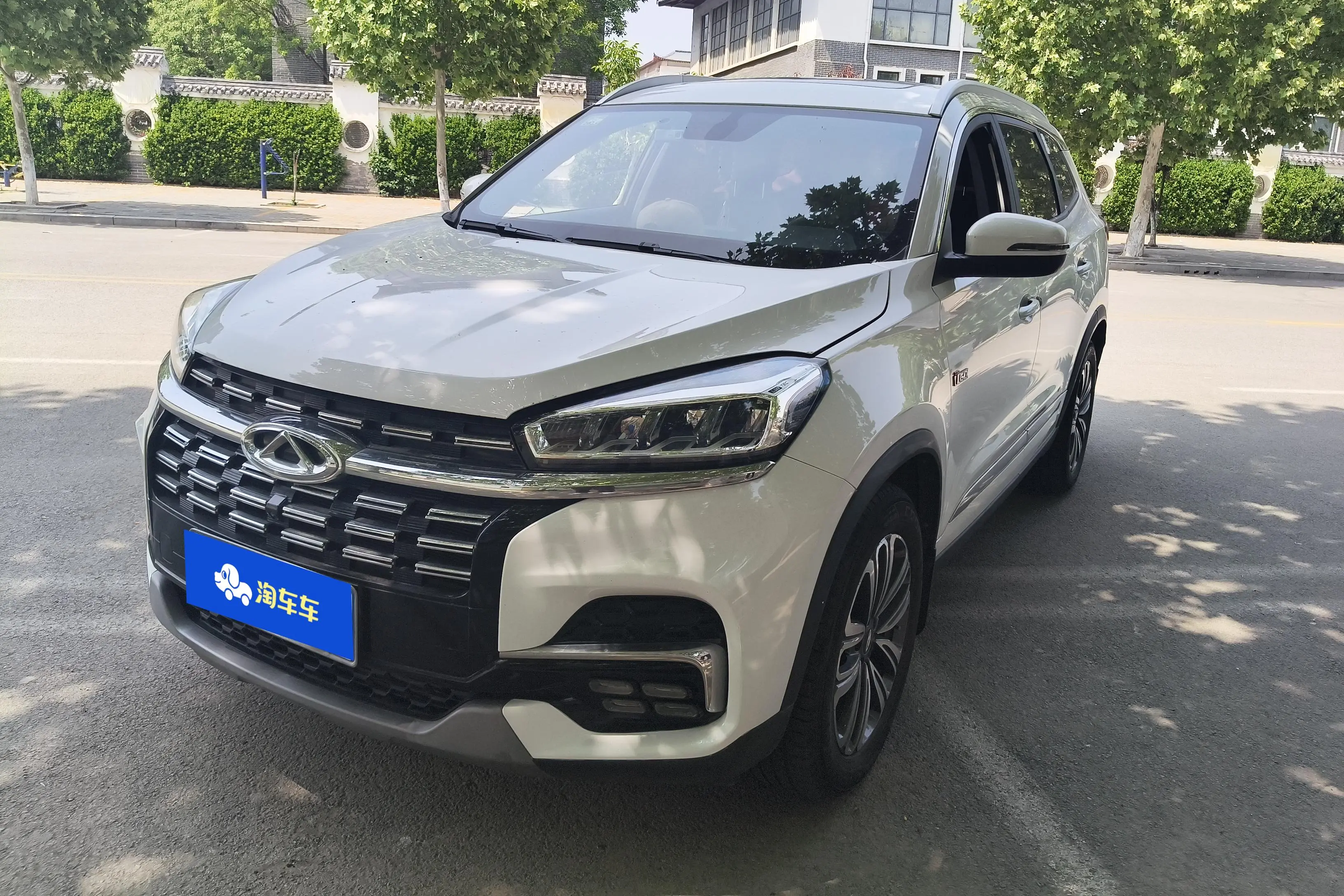 Chery Tiggo 8
