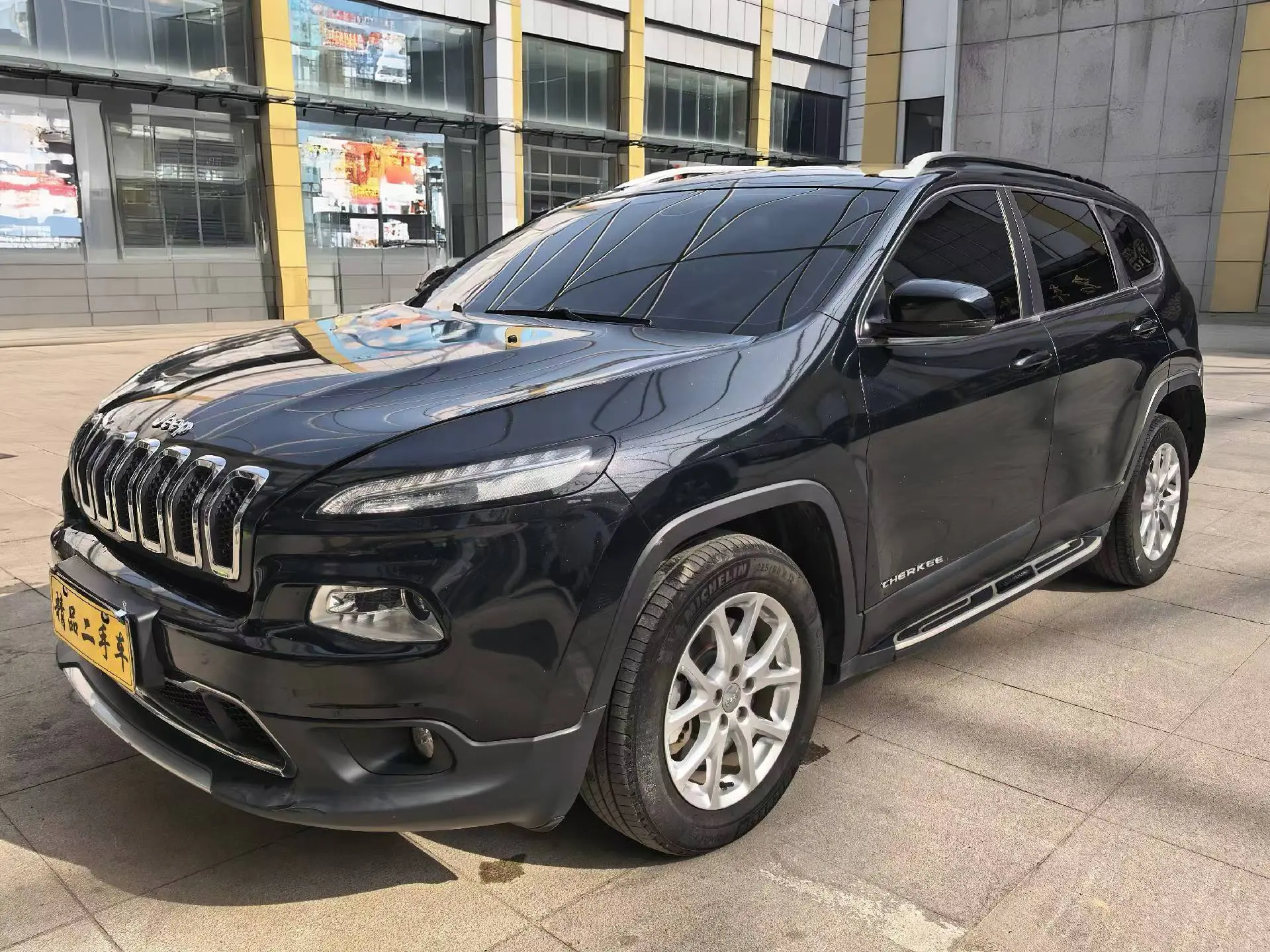 Jeep Cherokee