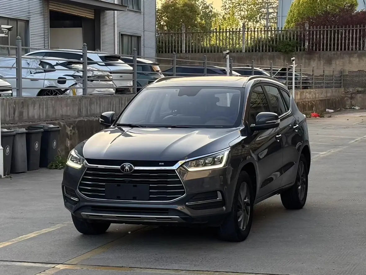 BYD Song