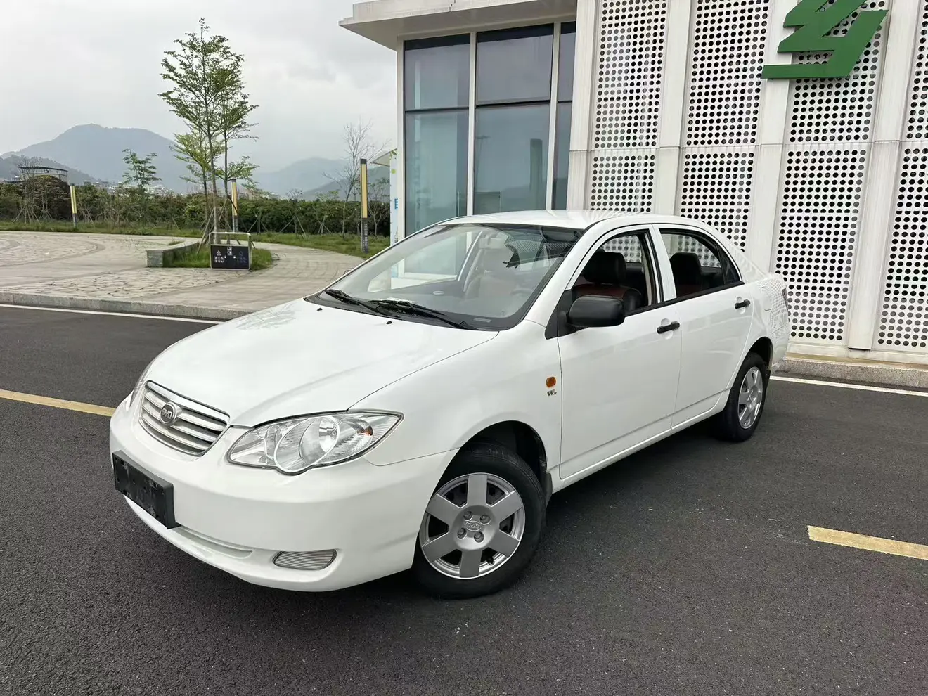 BYD F3