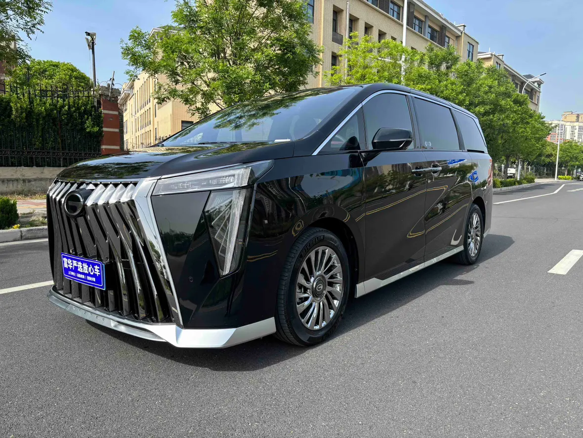 GAC Trumpchi M8