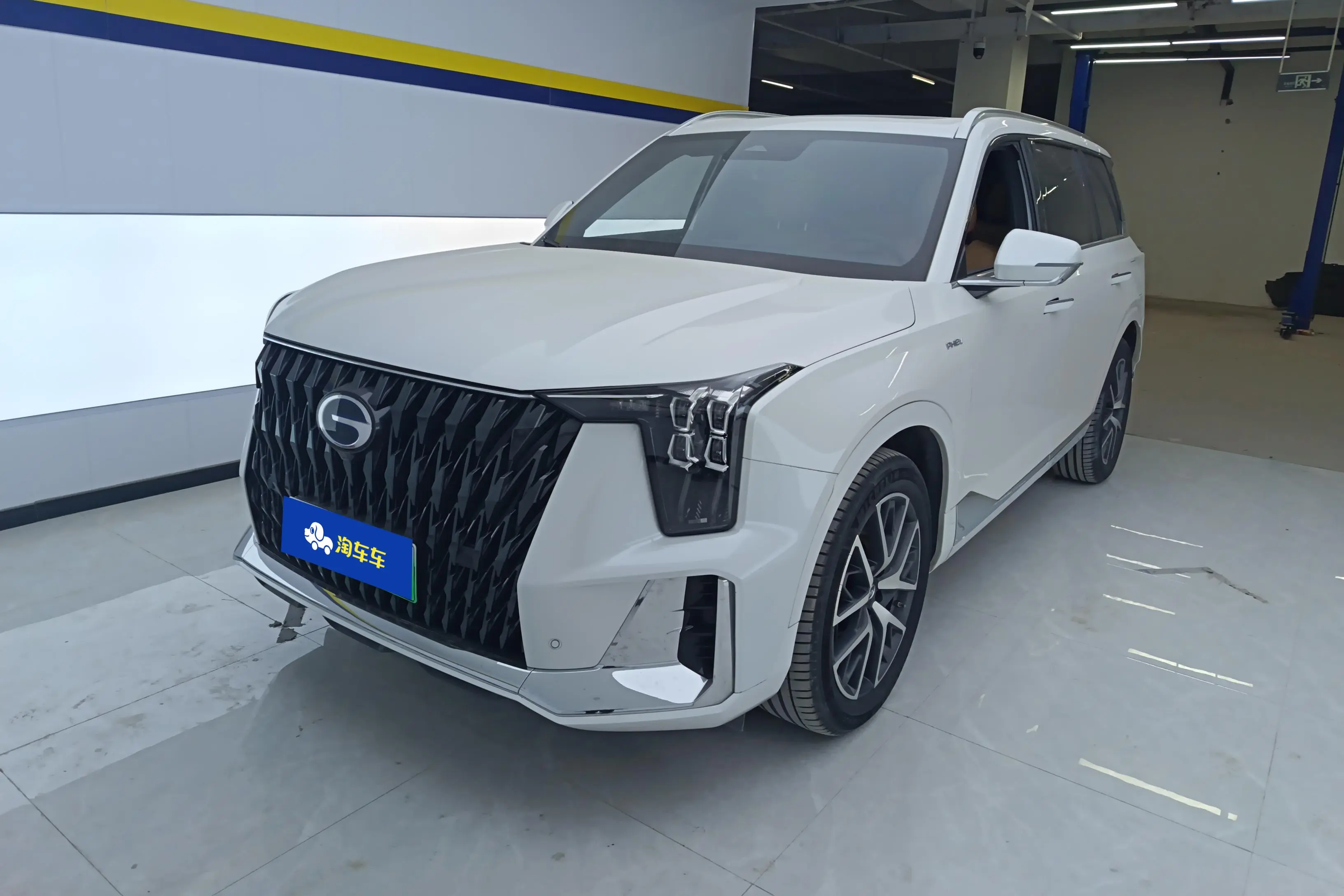 GAC Trumpchi ES9 PHEV