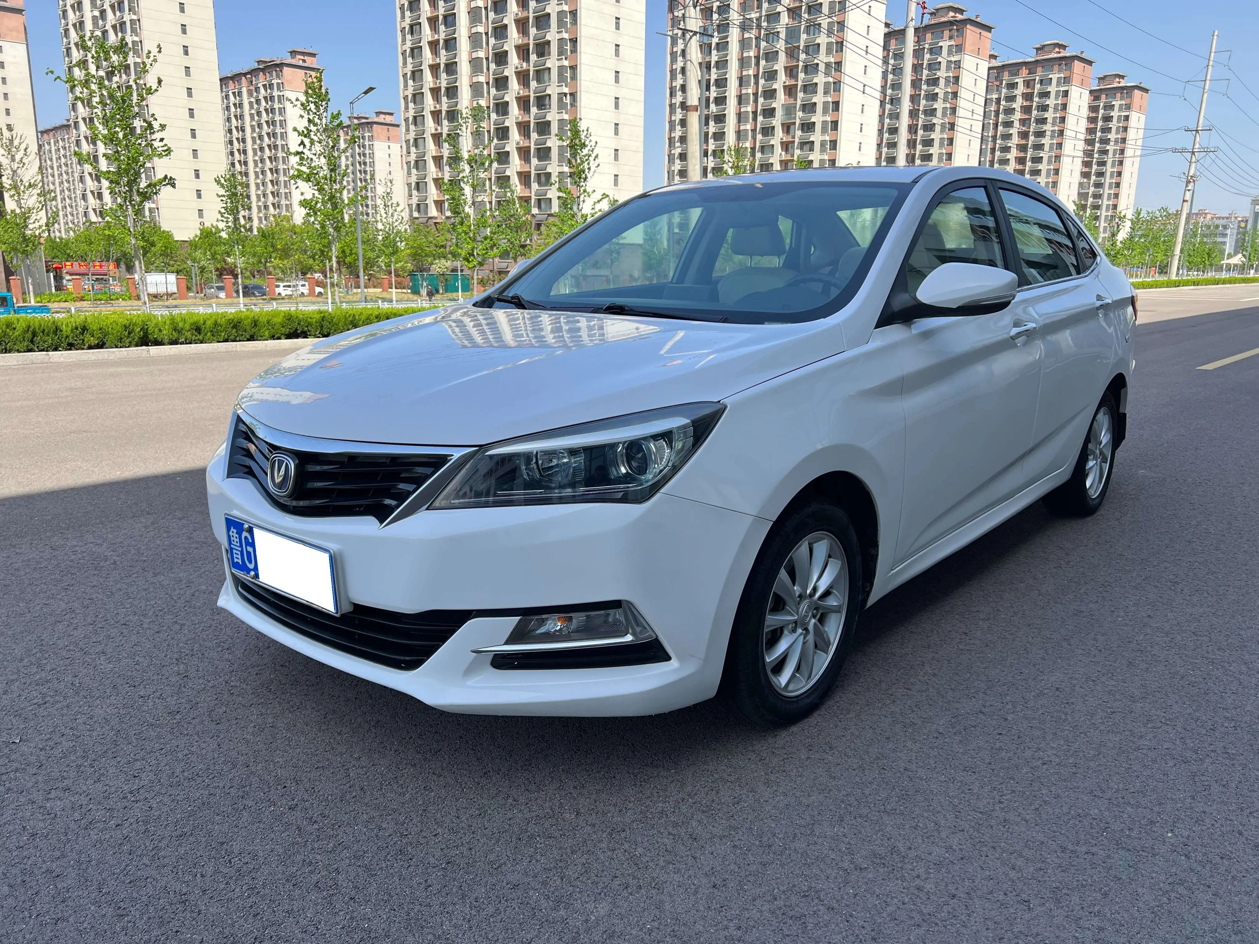 Changan Yuexiang V7