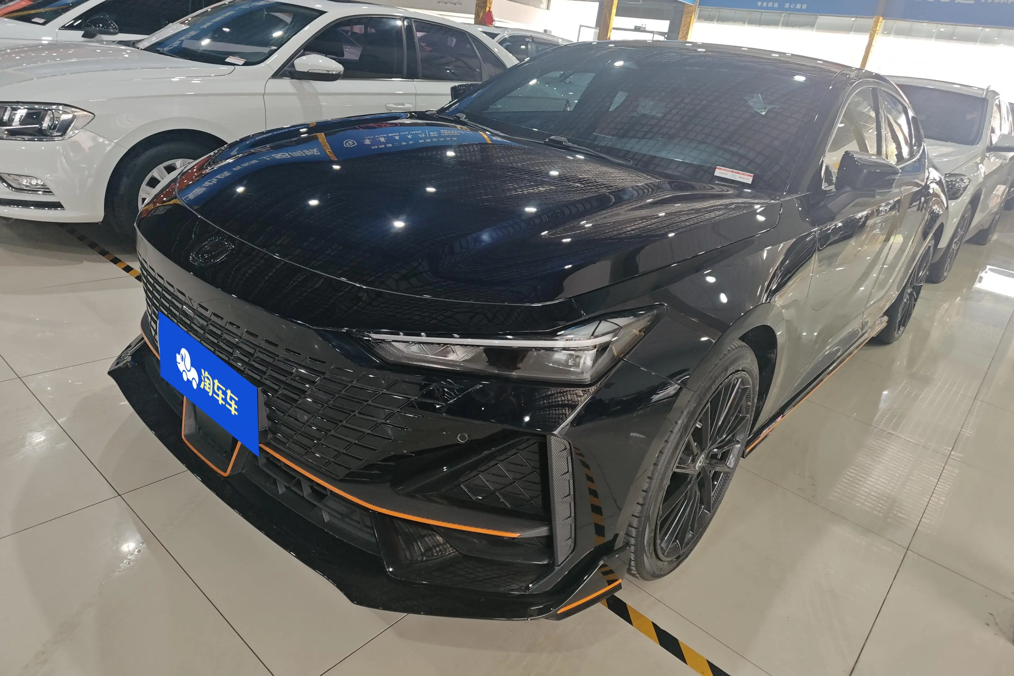 Changan UNI-V