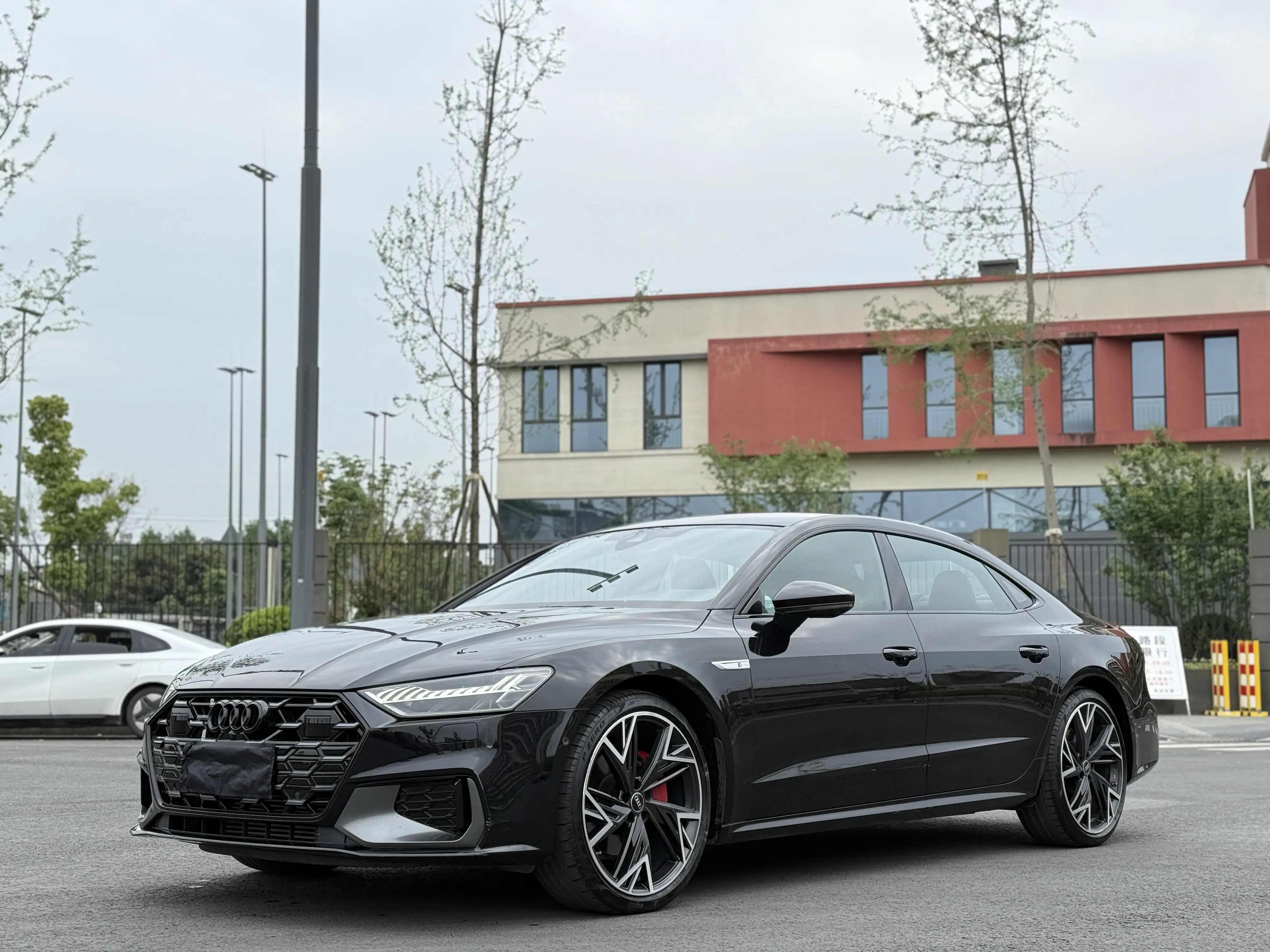 Audi A7L