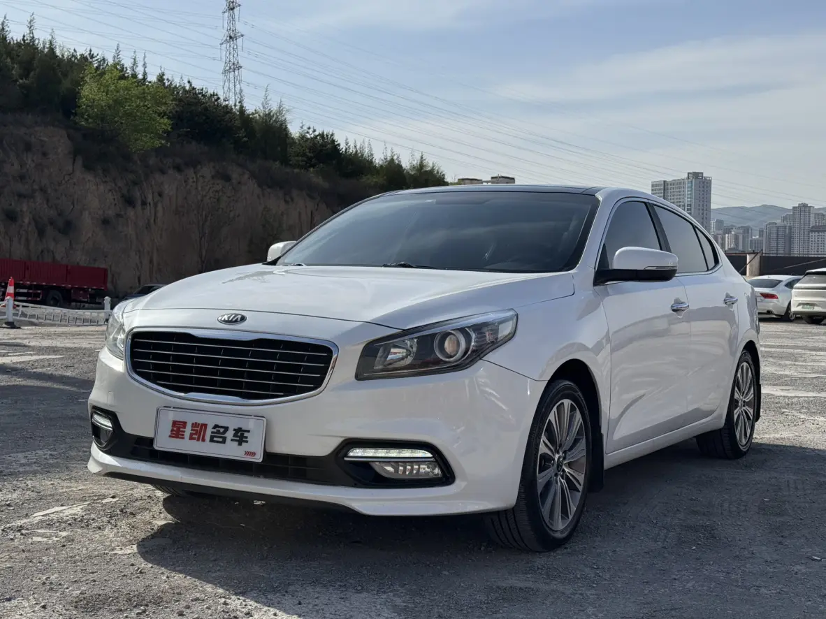 Kia K4