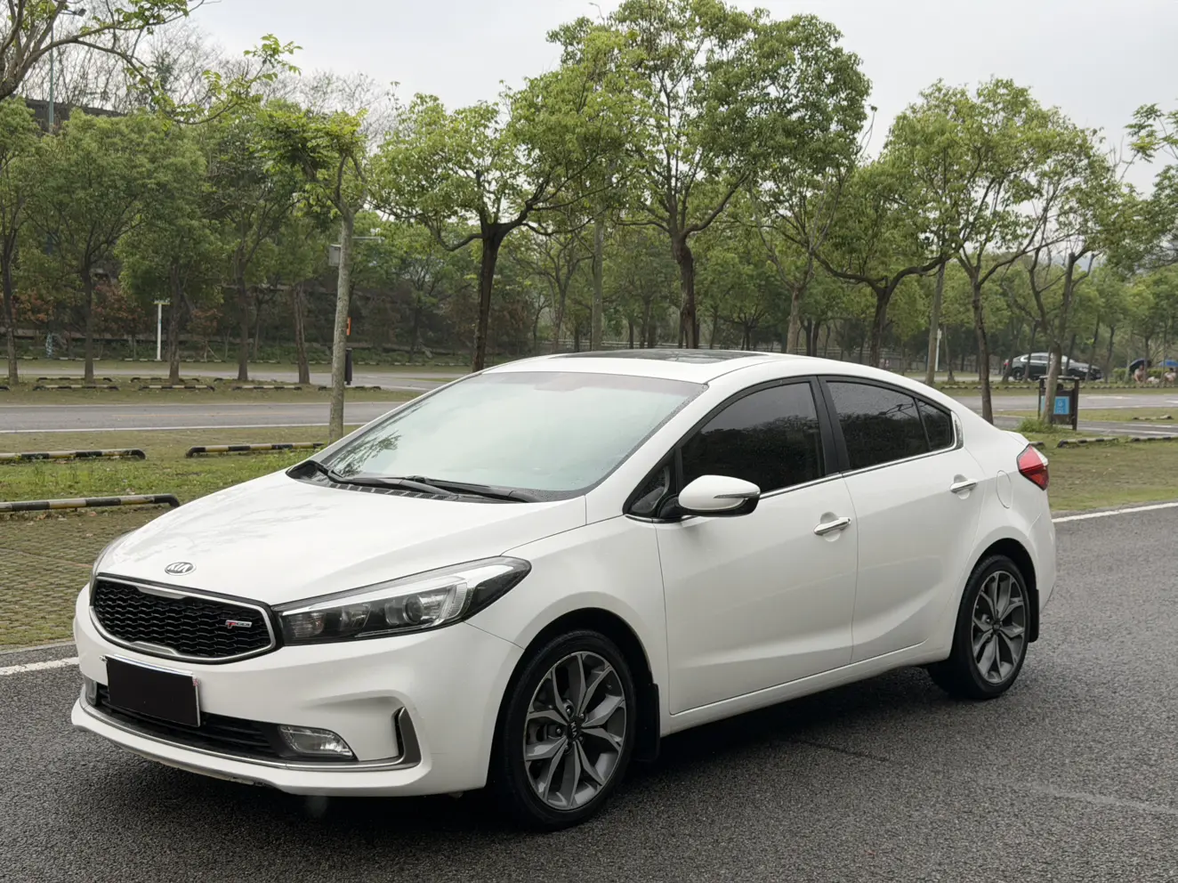 Kia K3