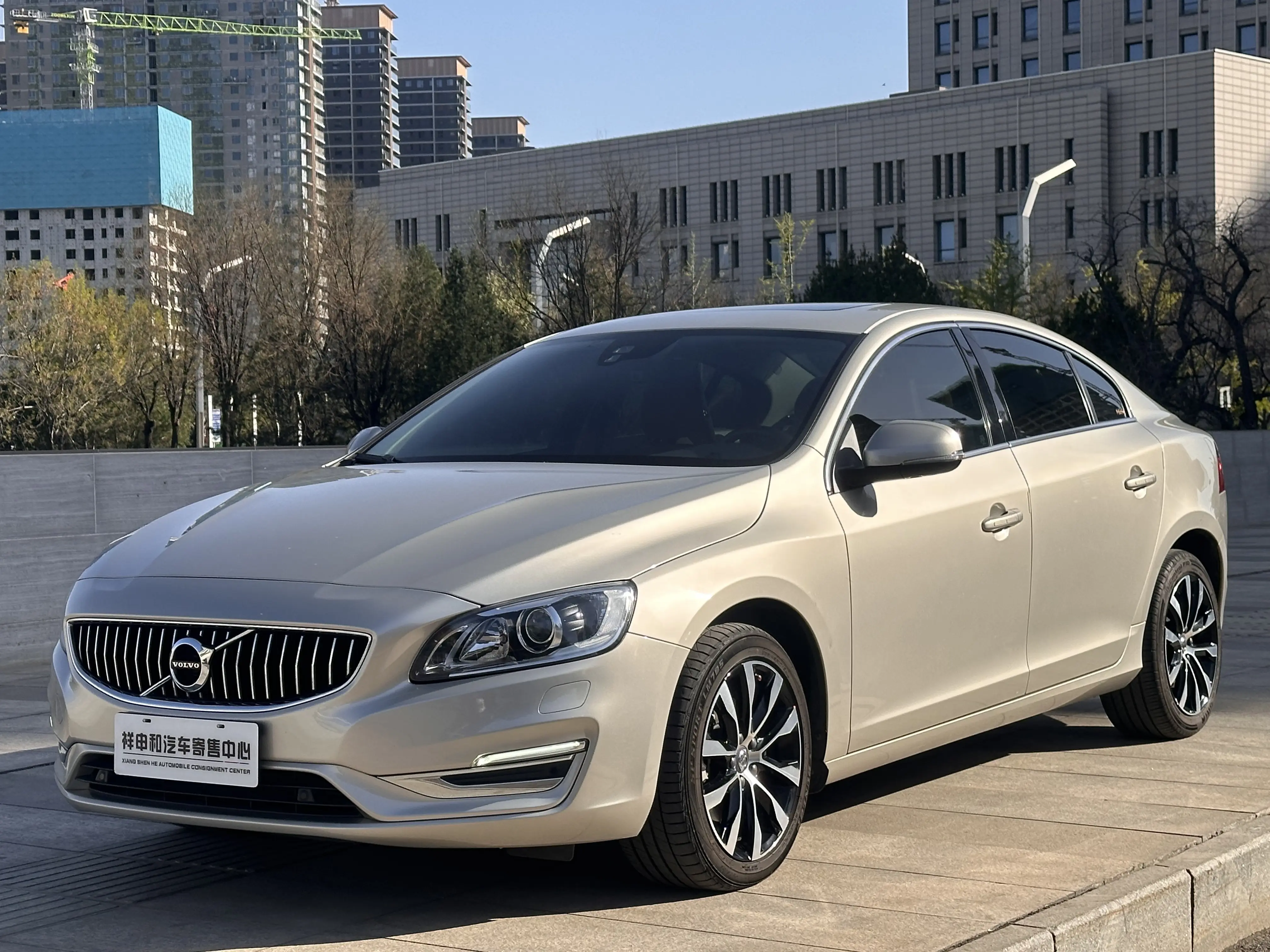Volvo S60