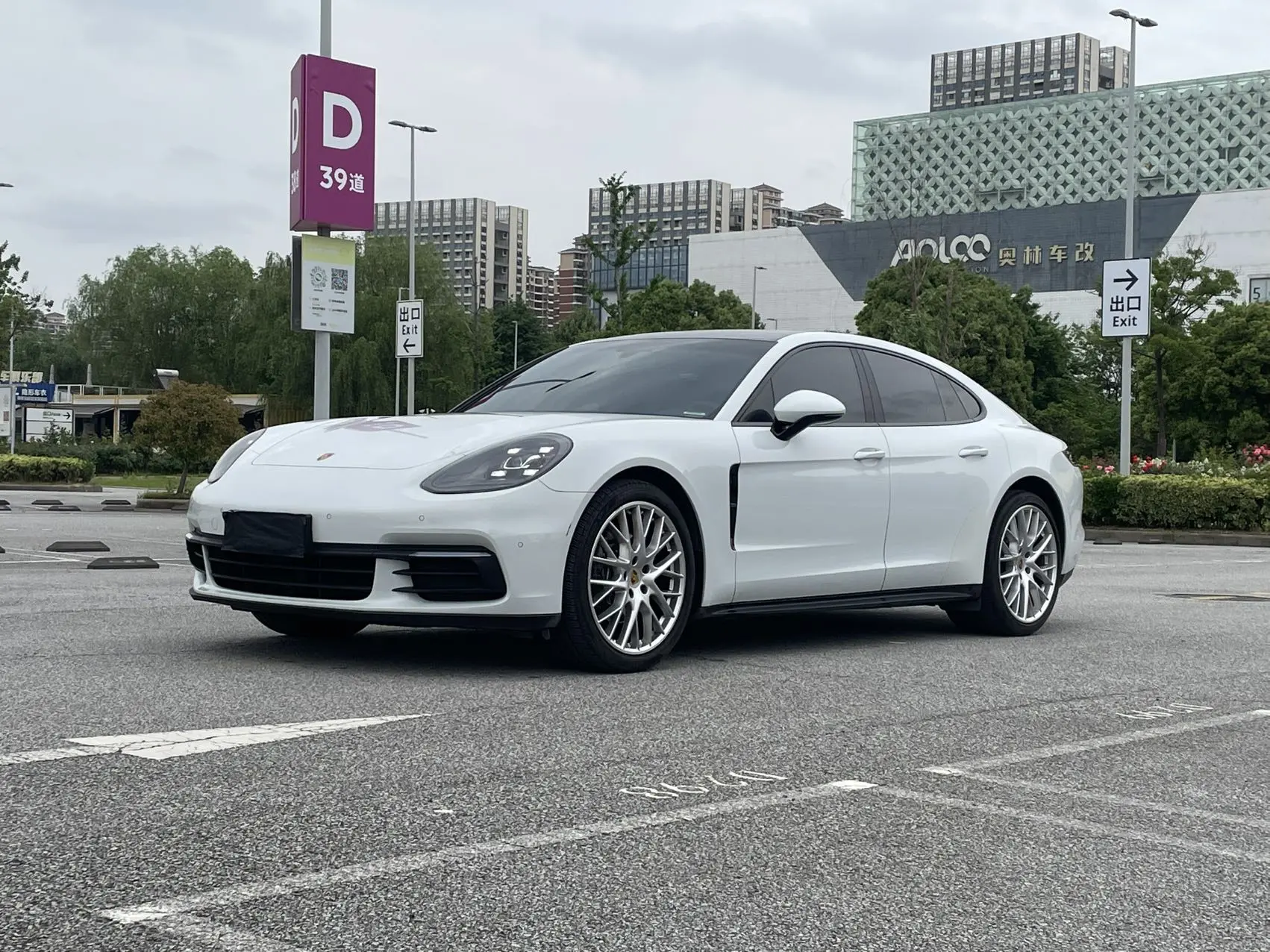 Porsche Panamera