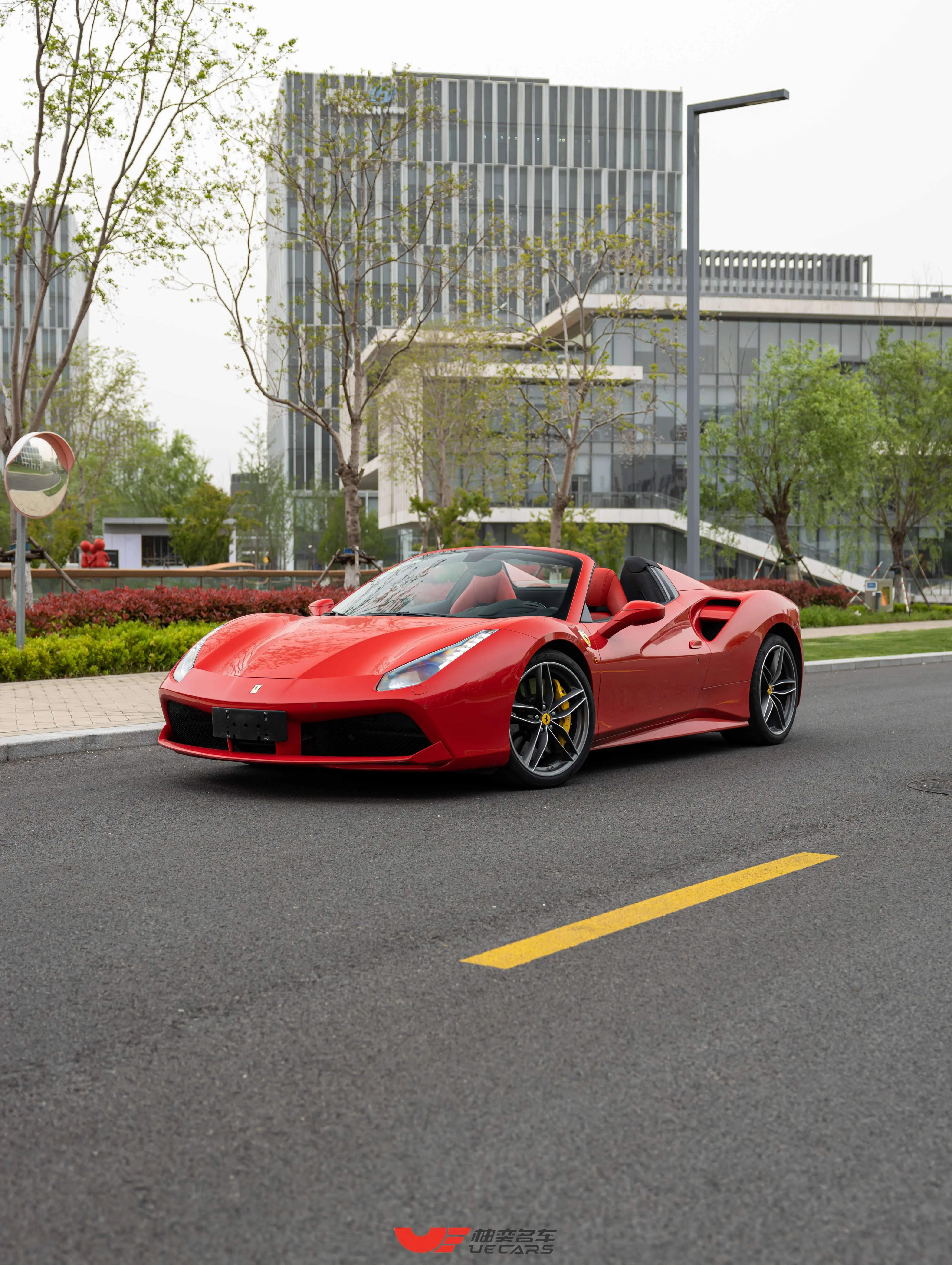 Ferrari 488