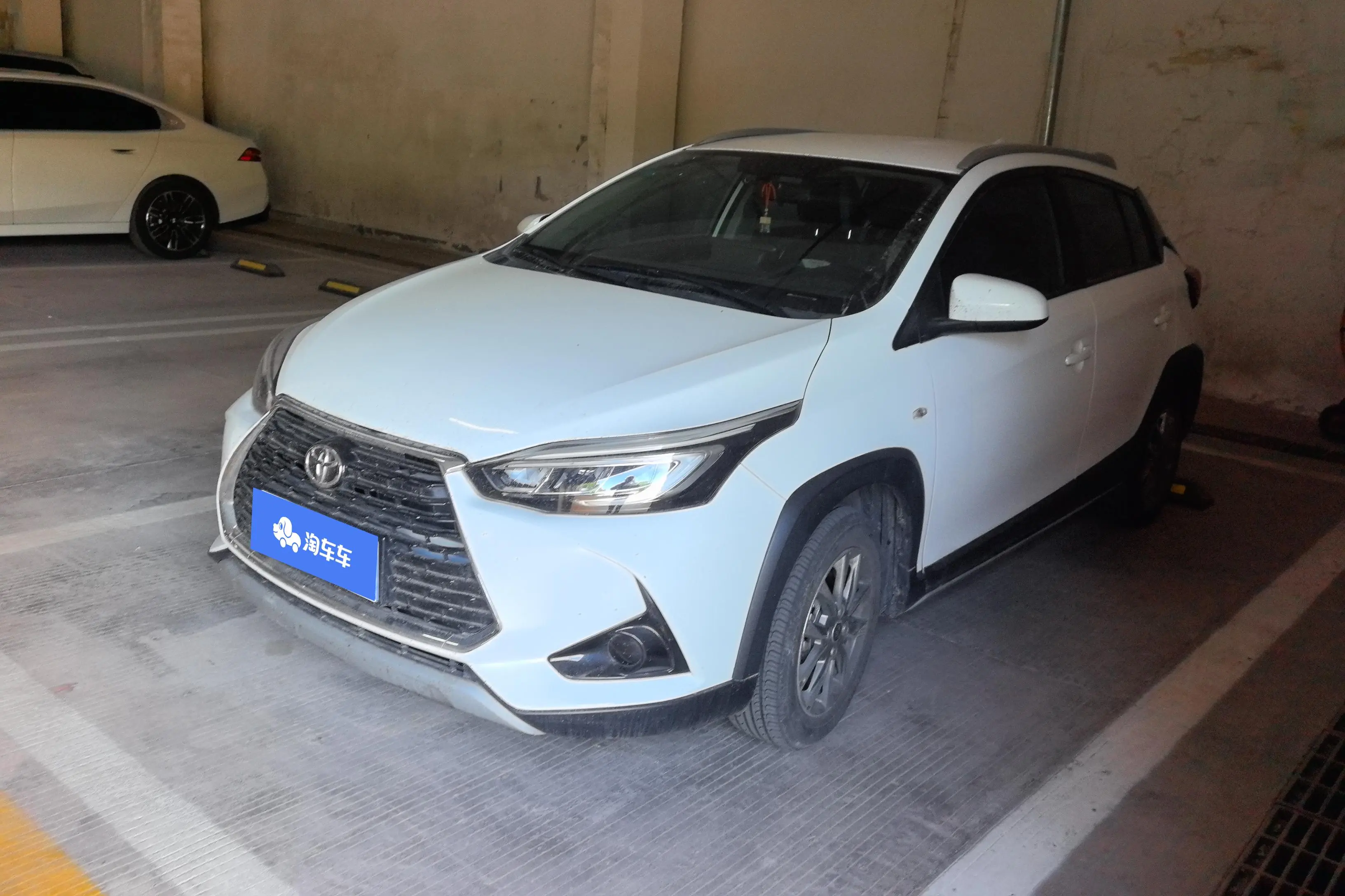 Toyota Yaris L