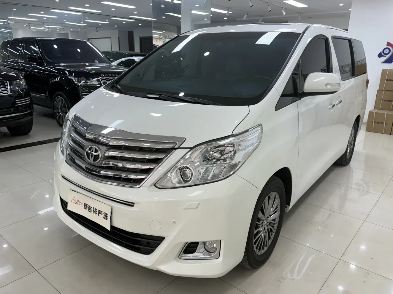 Toyota Alphard