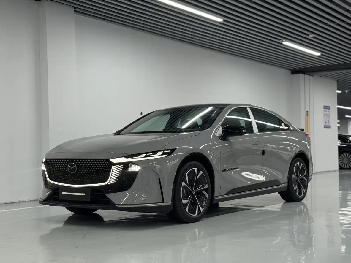 Mazda EZ-6