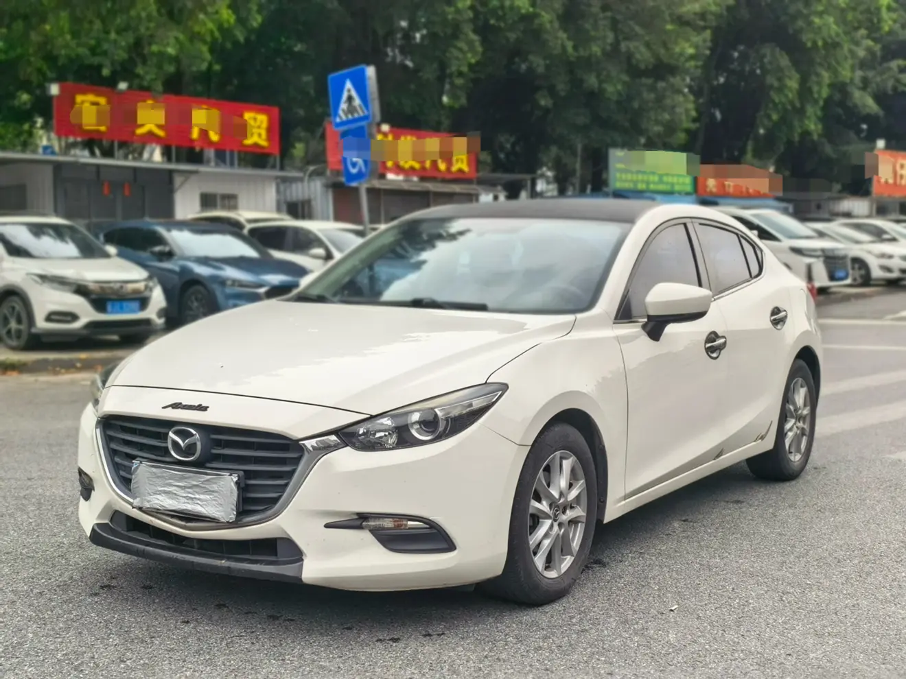 Mazda Axela