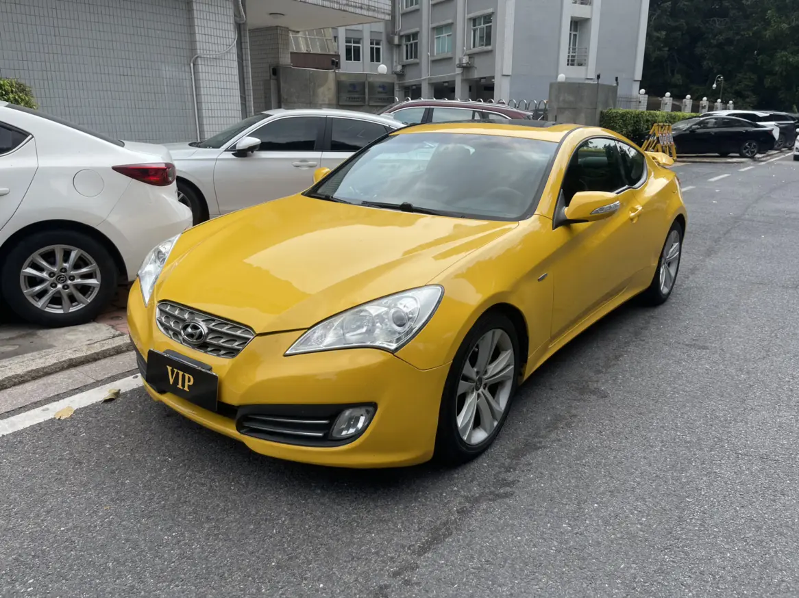 Hyundai Genesis-Coolpad