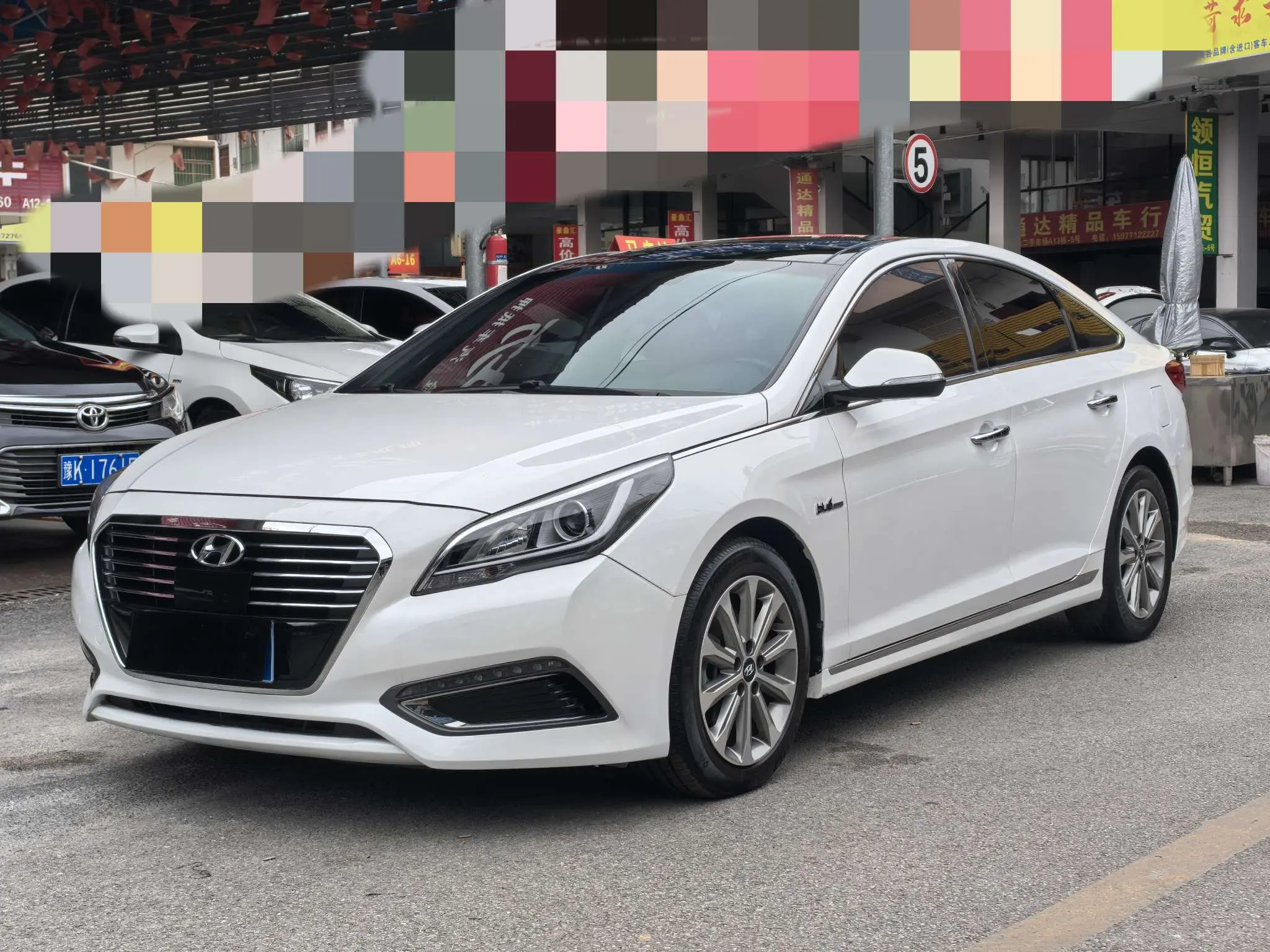 Hyundai Sonata nine