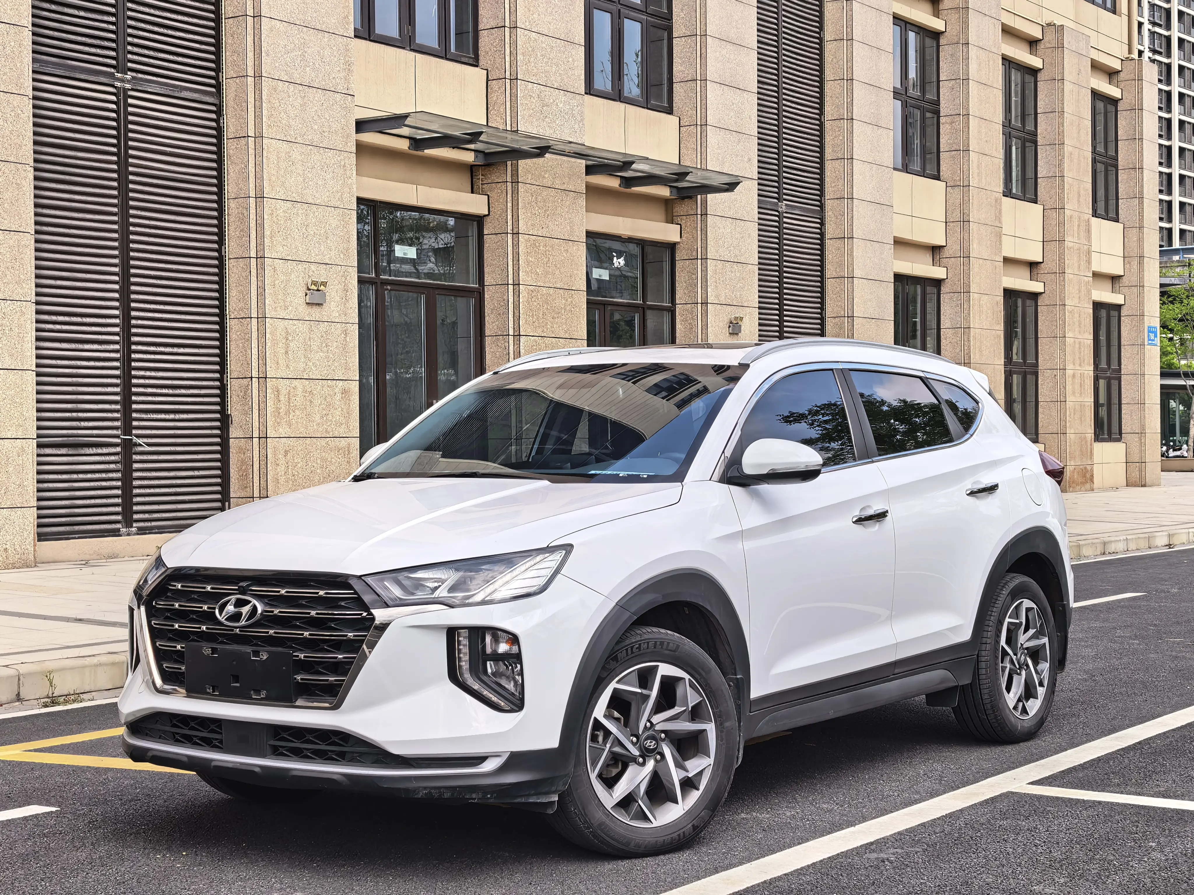 Hyundai Tucson L