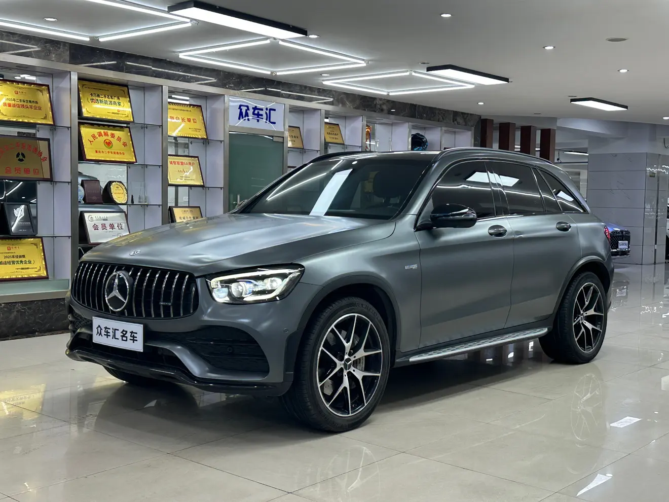 Mercedes-Benz GLC AMG