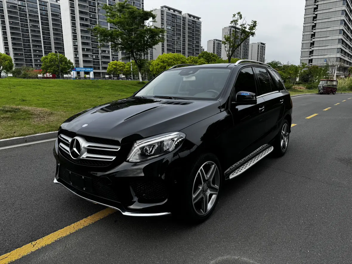 Mercedes-Benz GLE (Imported)