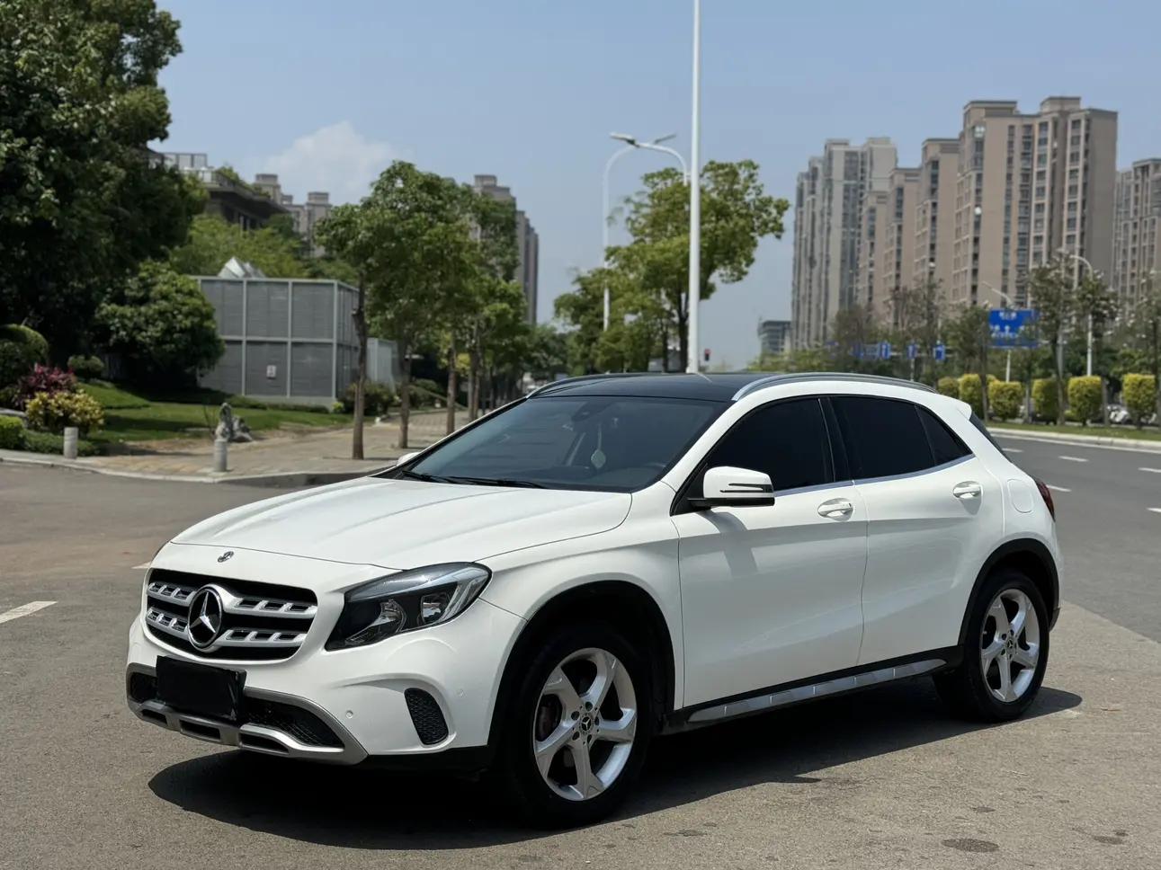 Mercedes-Benz GLA