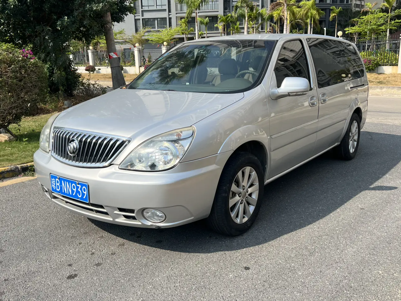 Buick GL8