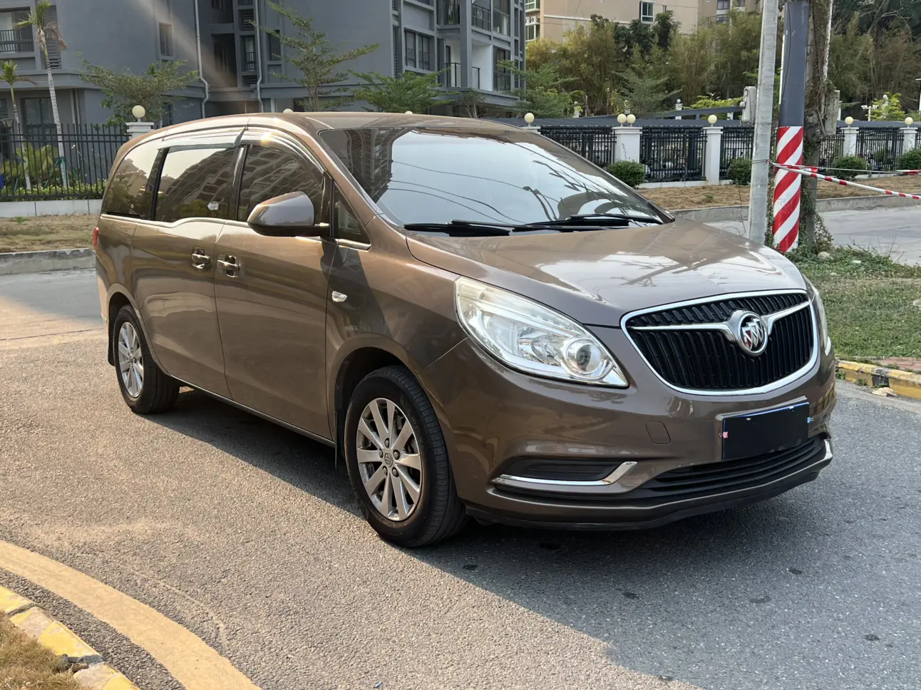 Buick GL8