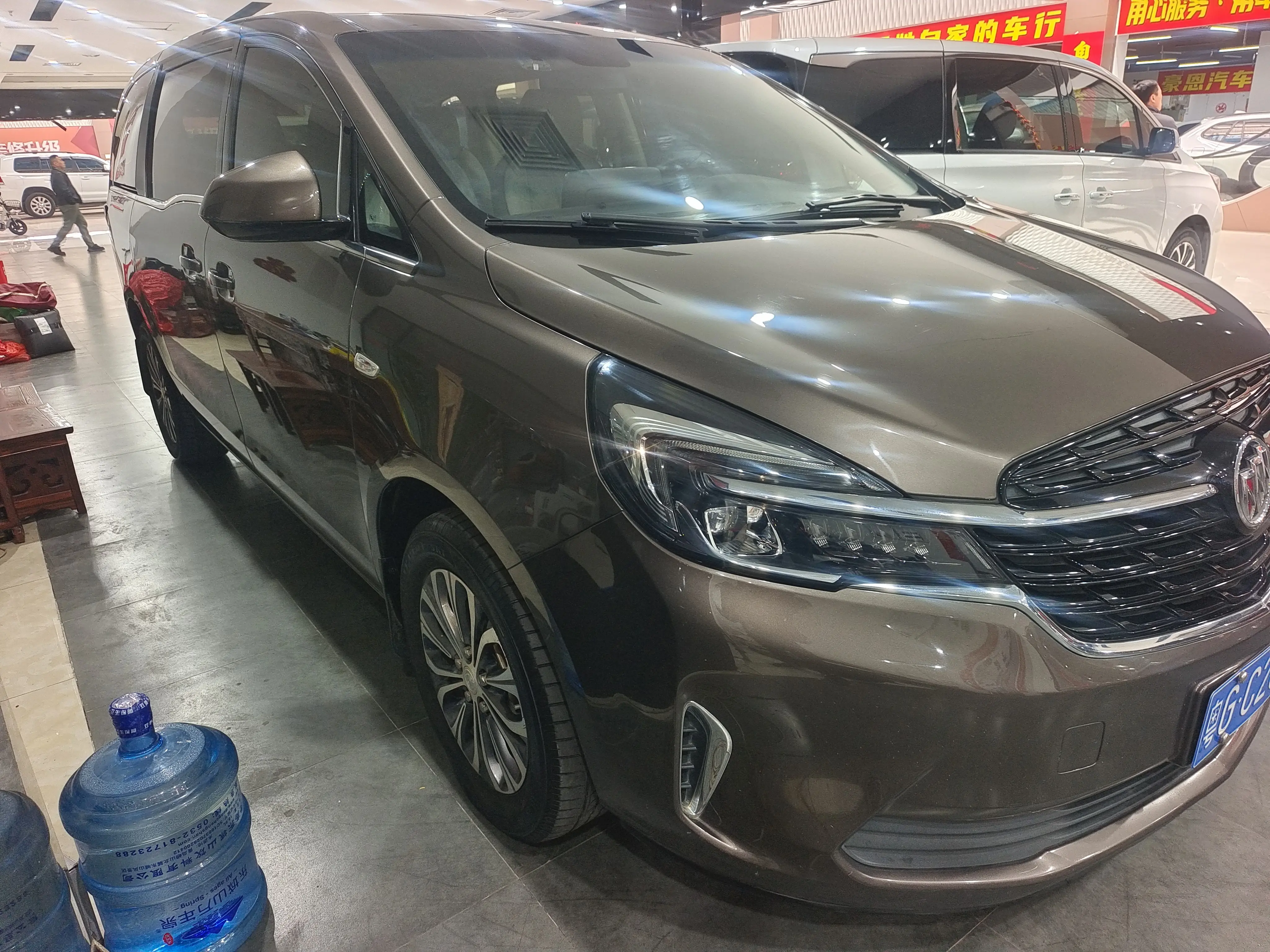 Buick GL8
