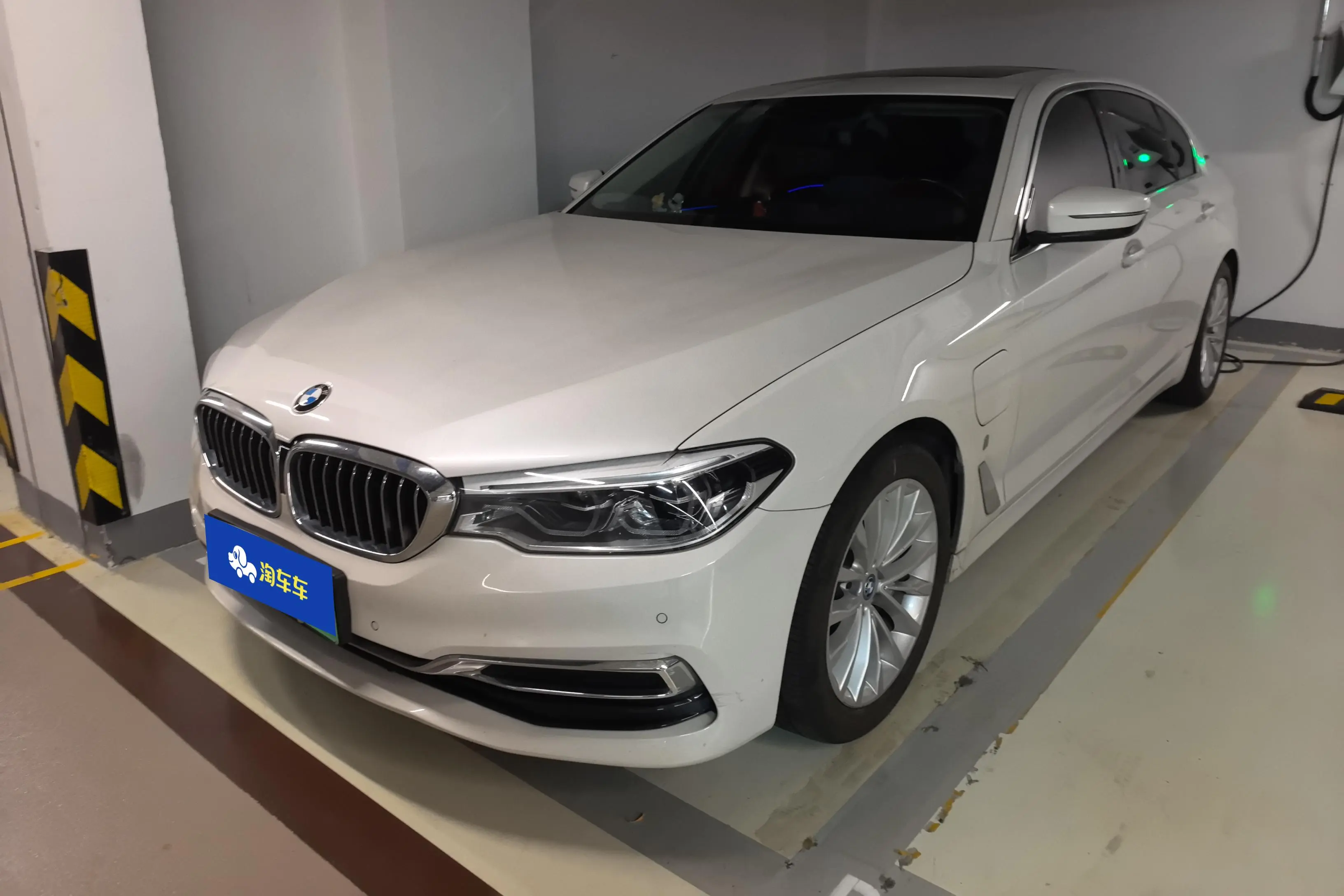 BMW 5 Series PHEV