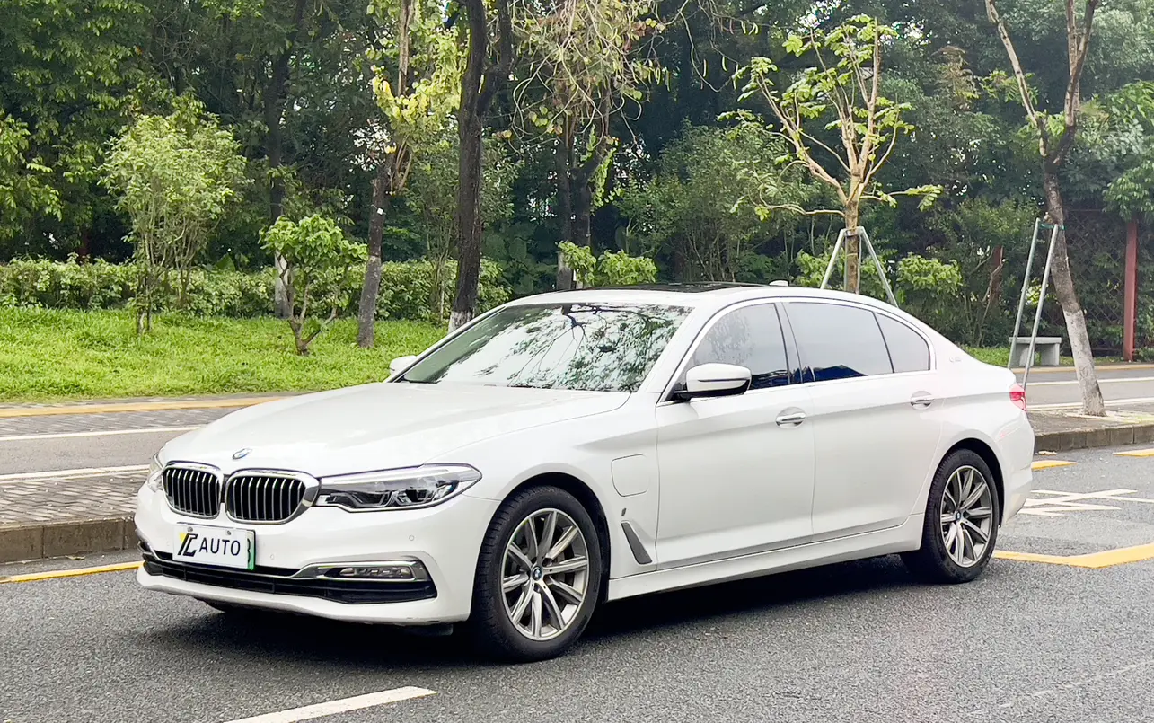 BMW 5 Series PHEV